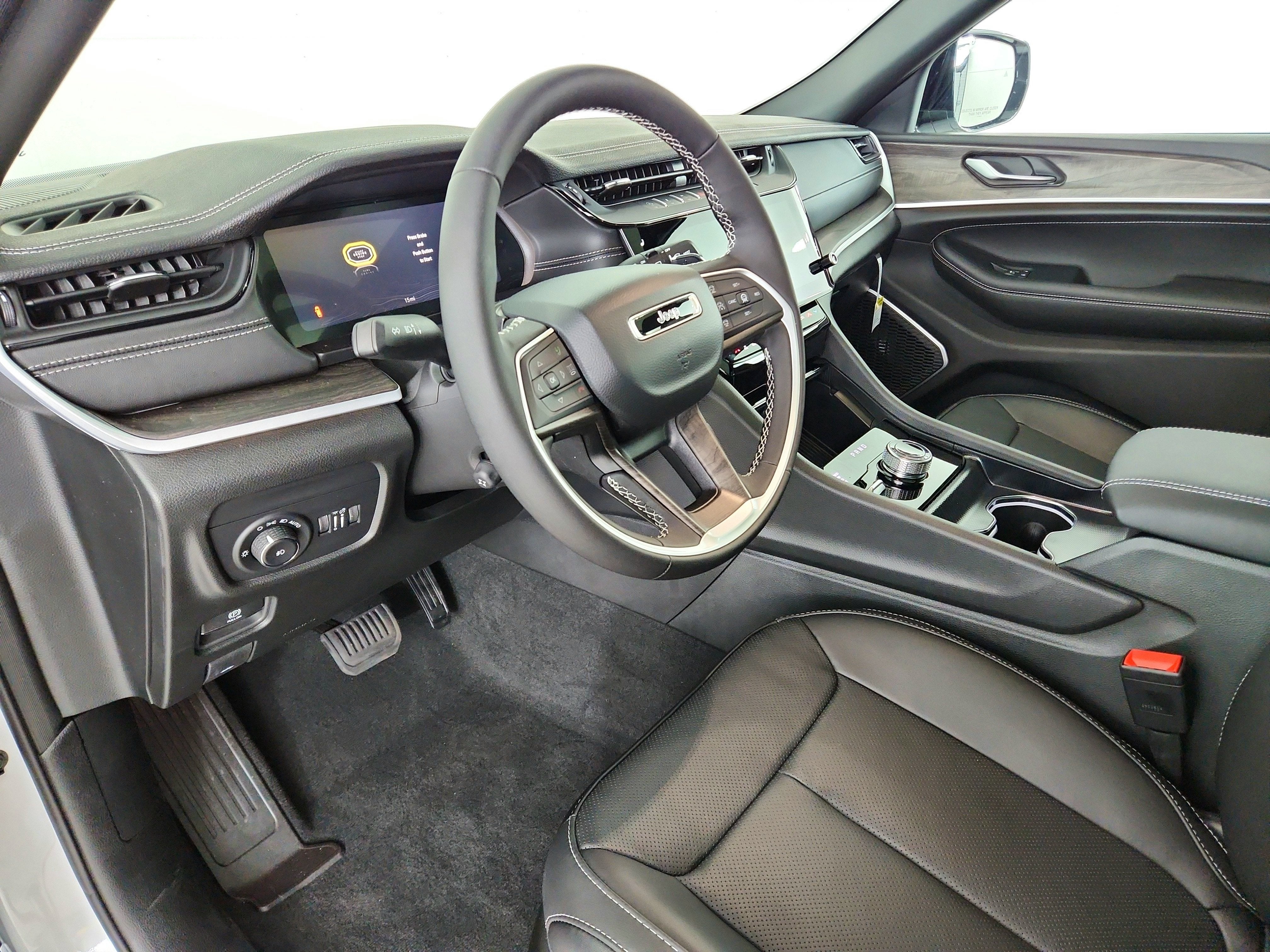 2026 Jeep Grand Cherokee Limited Reserve 4x4