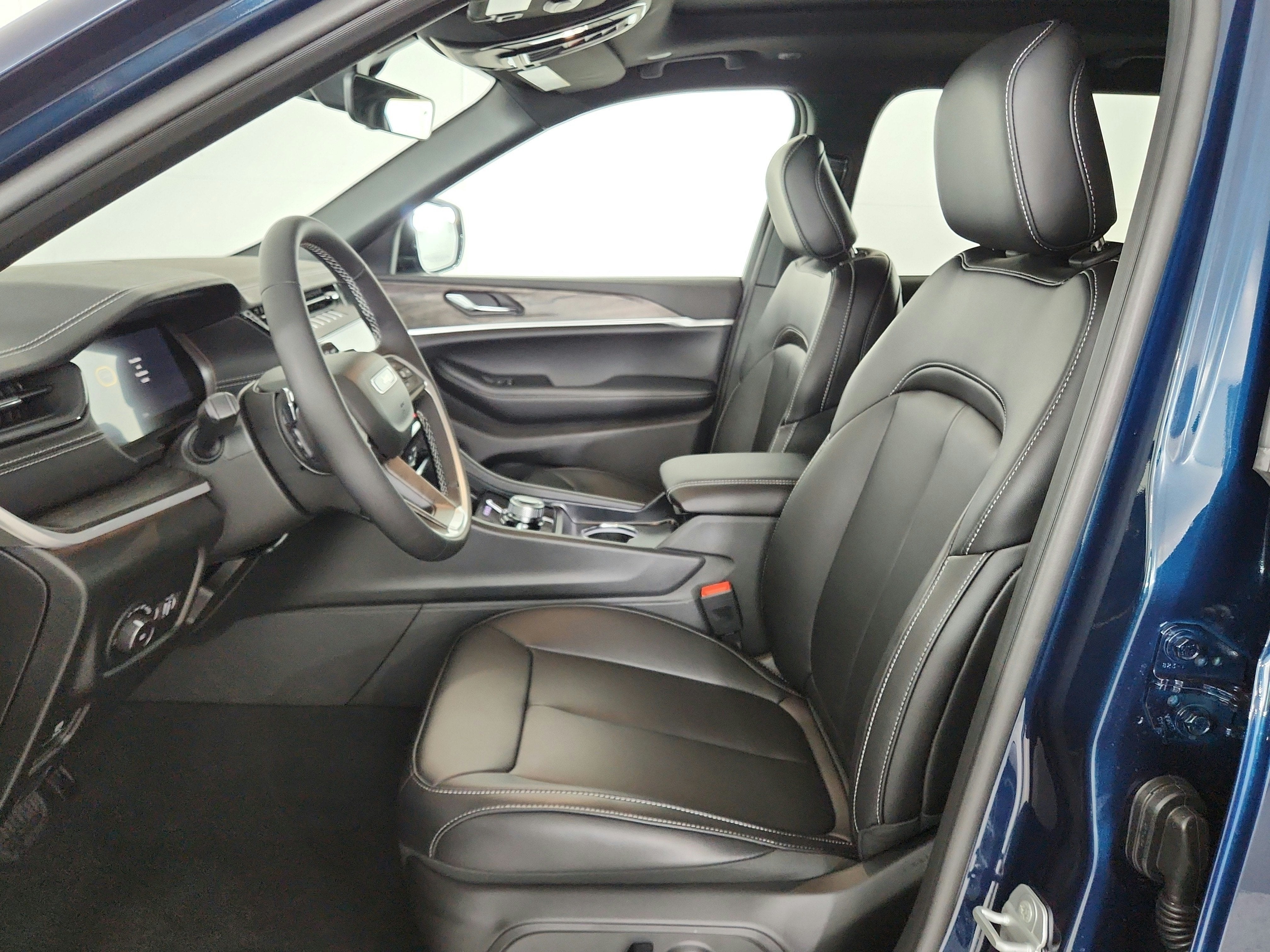 2027 Jeep Grand Cherokee L Limited 4x4