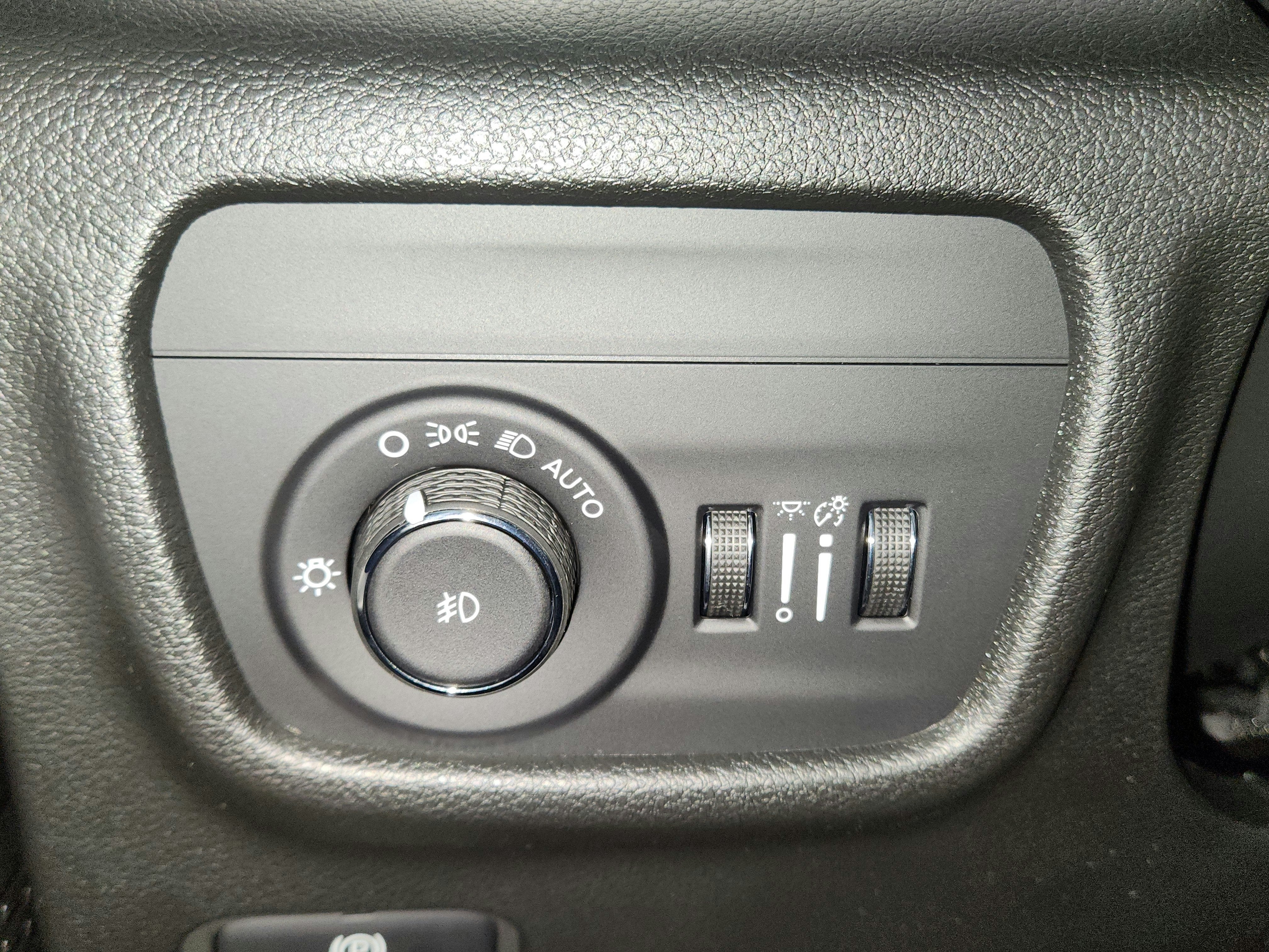 2027 Jeep Grand Cherokee L Limited 4x4
