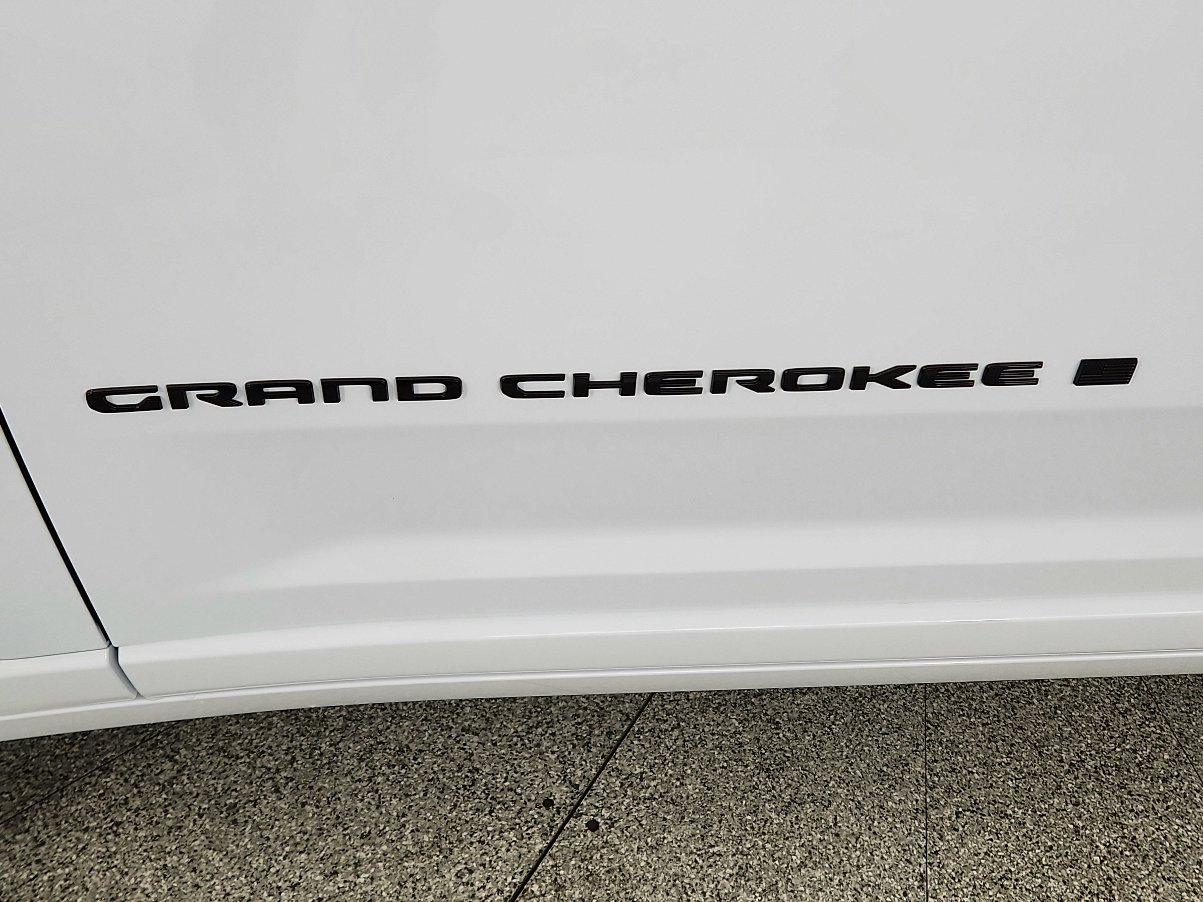 2026 Jeep Grand Cherokee Limited Reserve 4x4