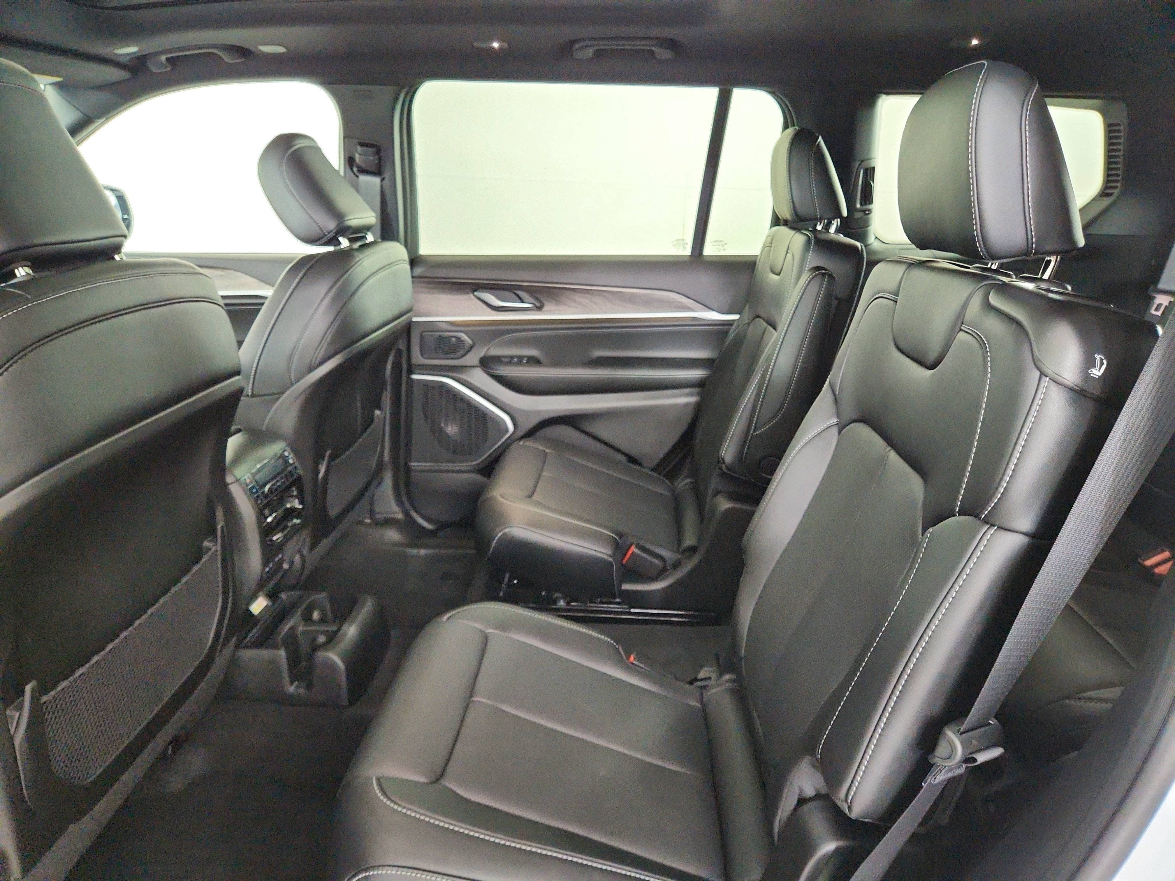 2026 Jeep Grand Cherokee Limited Reserve 4x4