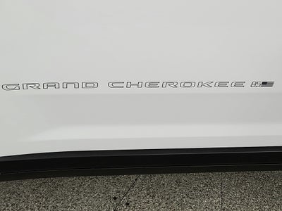 2026 Jeep Grand Cherokee 85th Anniversary Edition 4x4