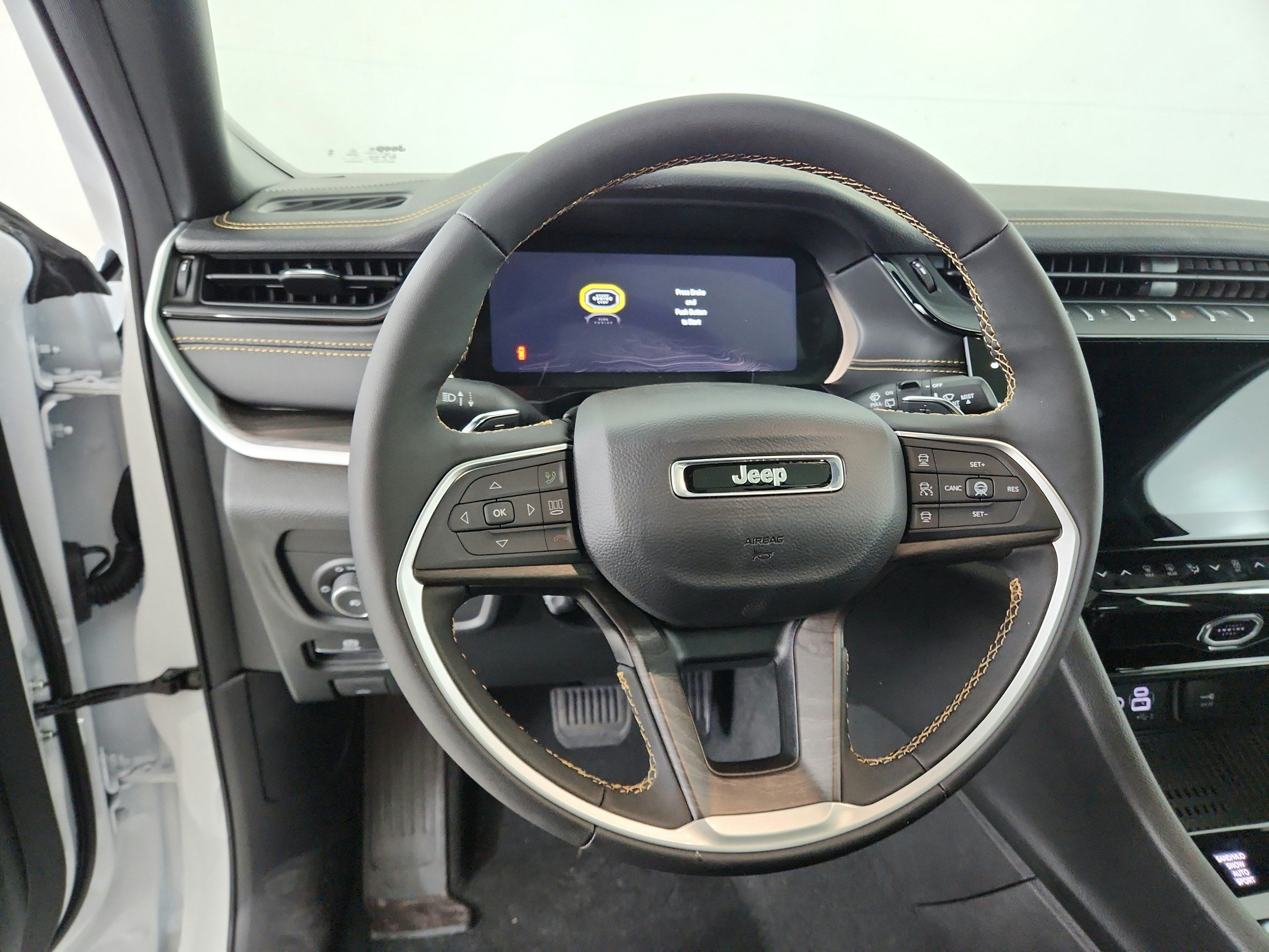 2026 Jeep Grand Cherokee 85th Anniversary Edition 4x4