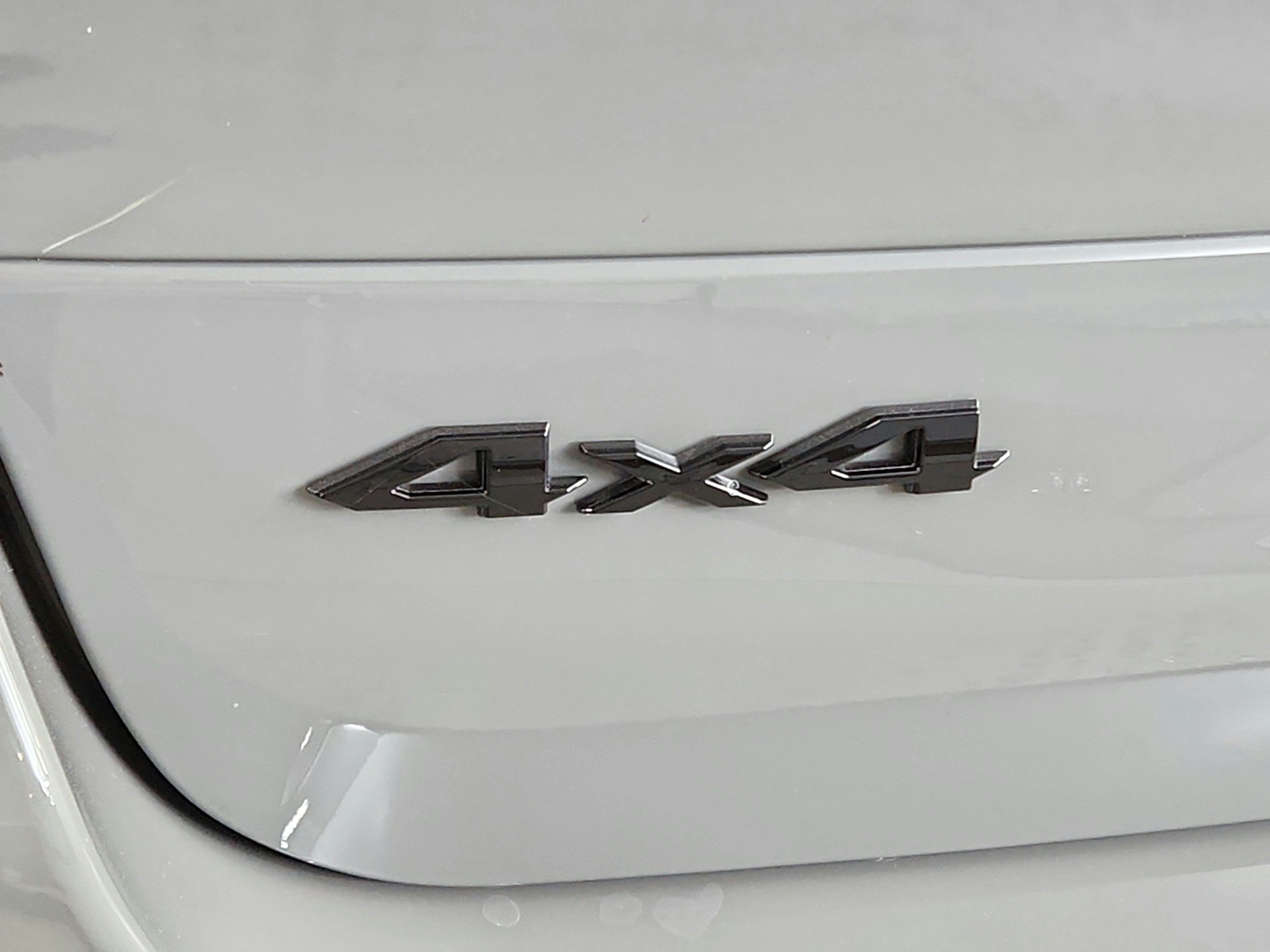 2027 Jeep Grand Cherokee L Limited Reserve 4x4