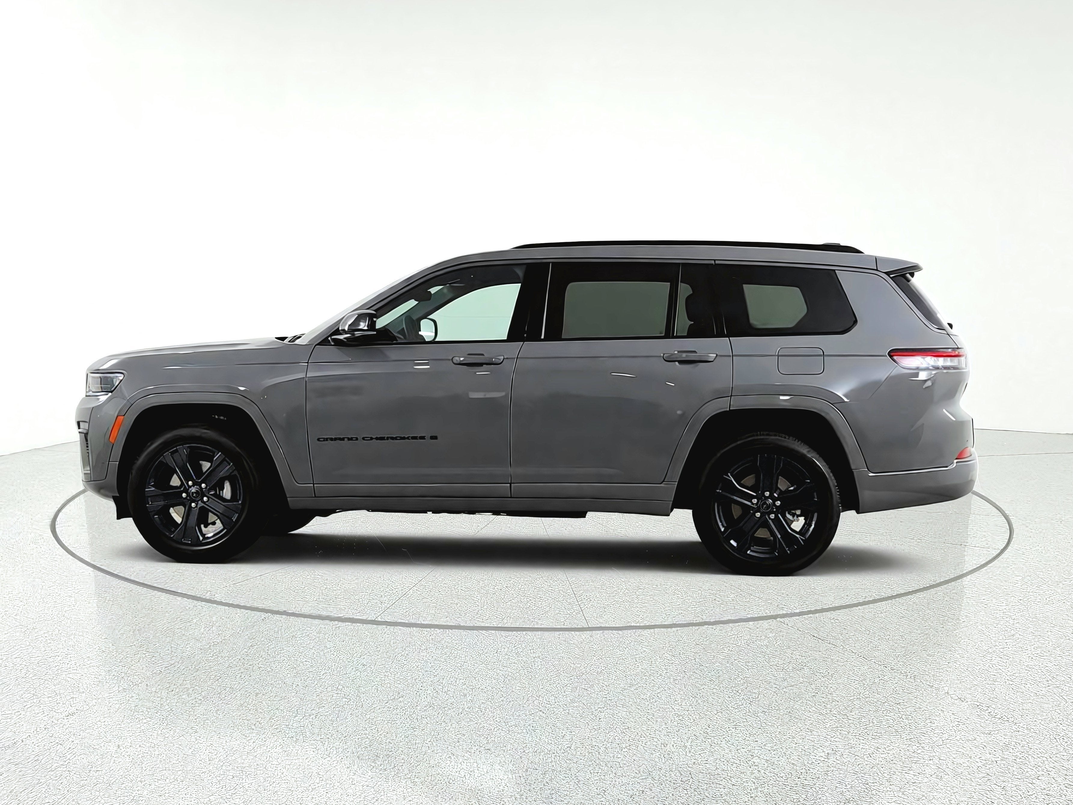 2027 Jeep Grand Cherokee L Limited Reserve 4x4
