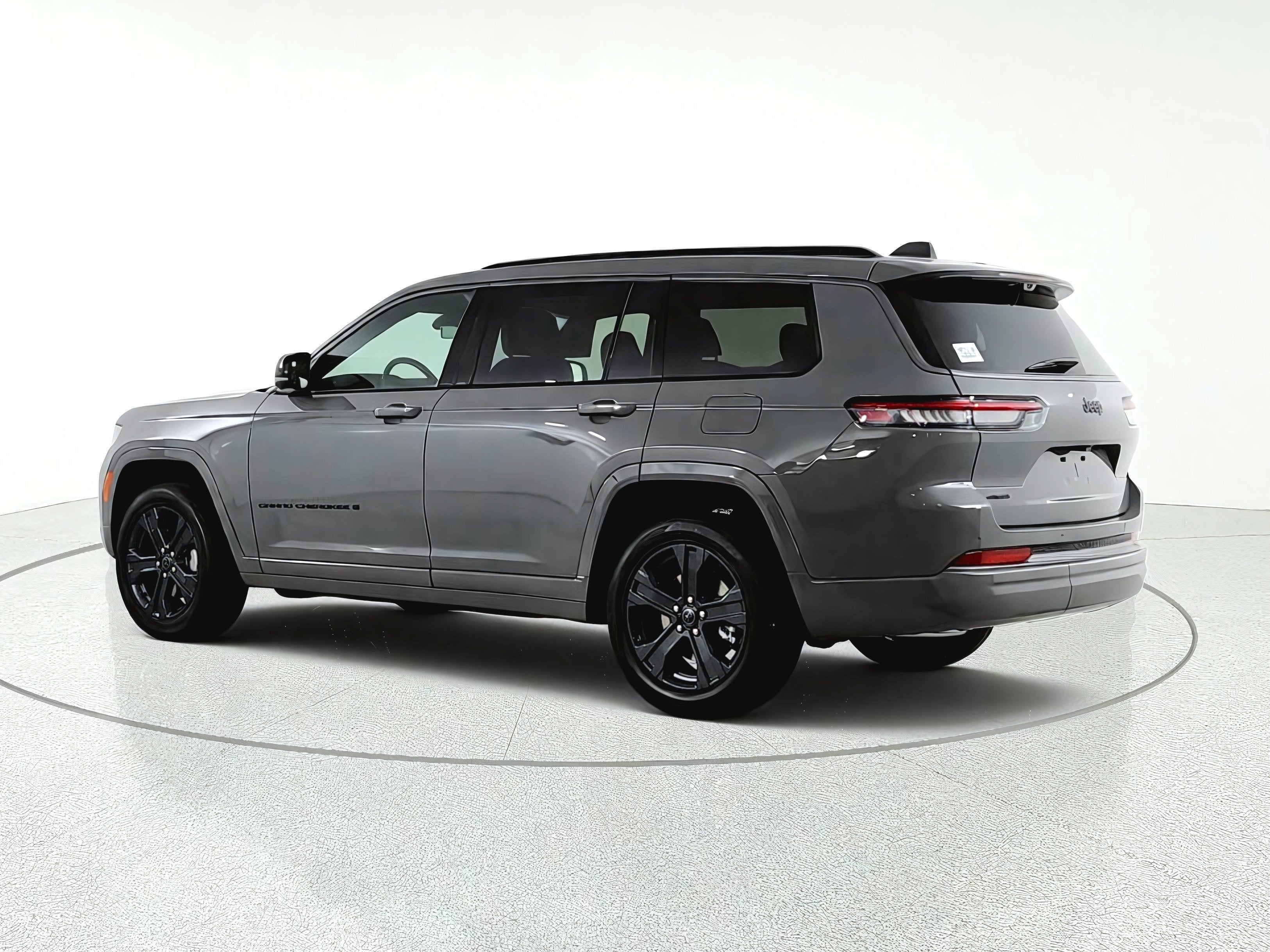 2027 Jeep Grand Cherokee L Limited Reserve 4x4