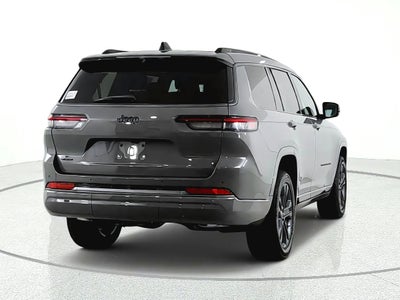 2027 Jeep Grand Cherokee L Limited Reserve 4x4