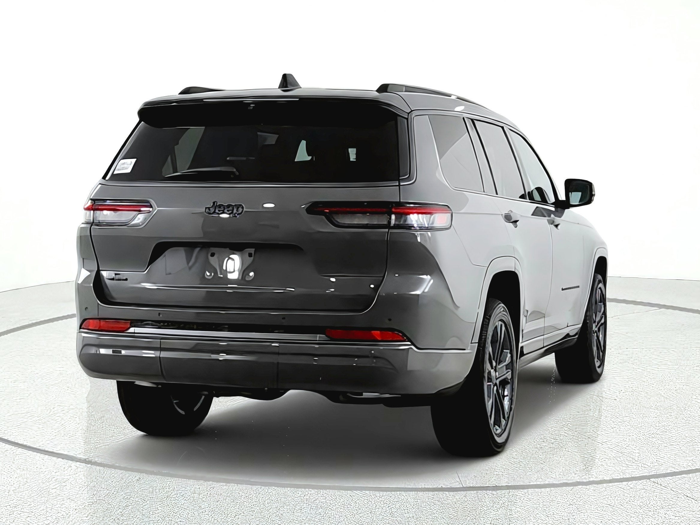 2027 Jeep Grand Cherokee L Limited Reserve 4x4