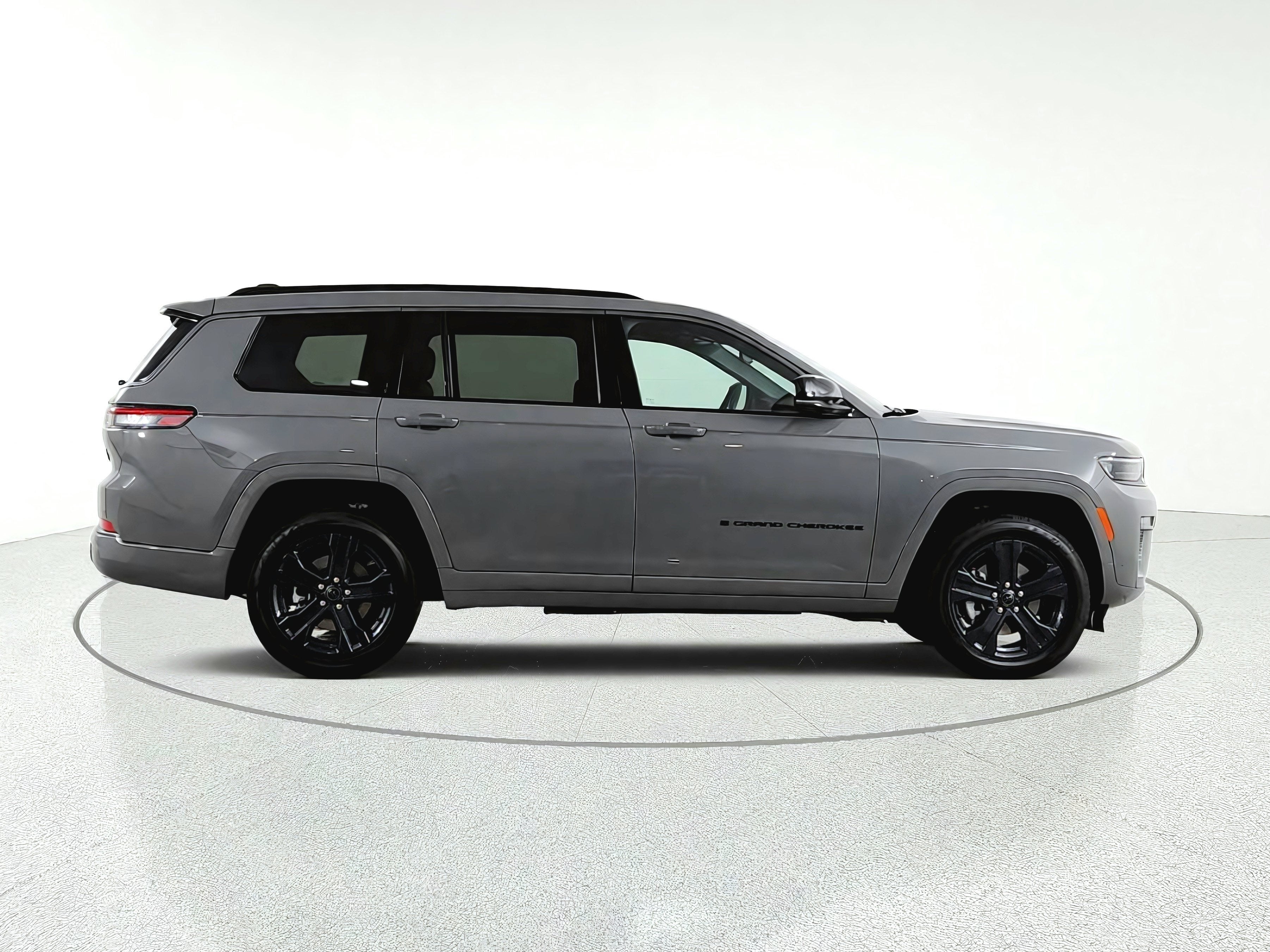 2027 Jeep Grand Cherokee L Limited Reserve 4x4