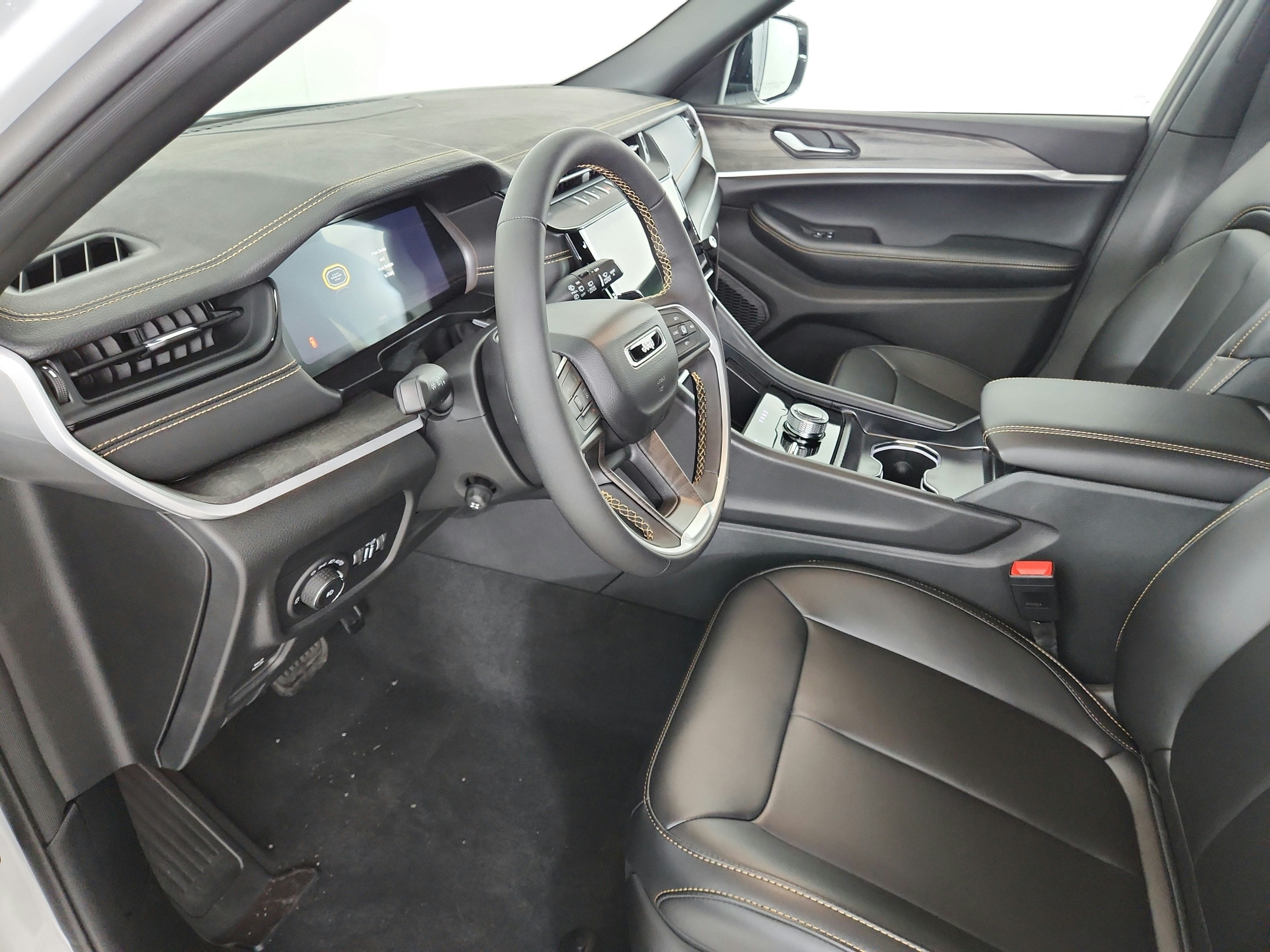 2026 Jeep Grand Cherokee 85th Anniversary Edition 4x4