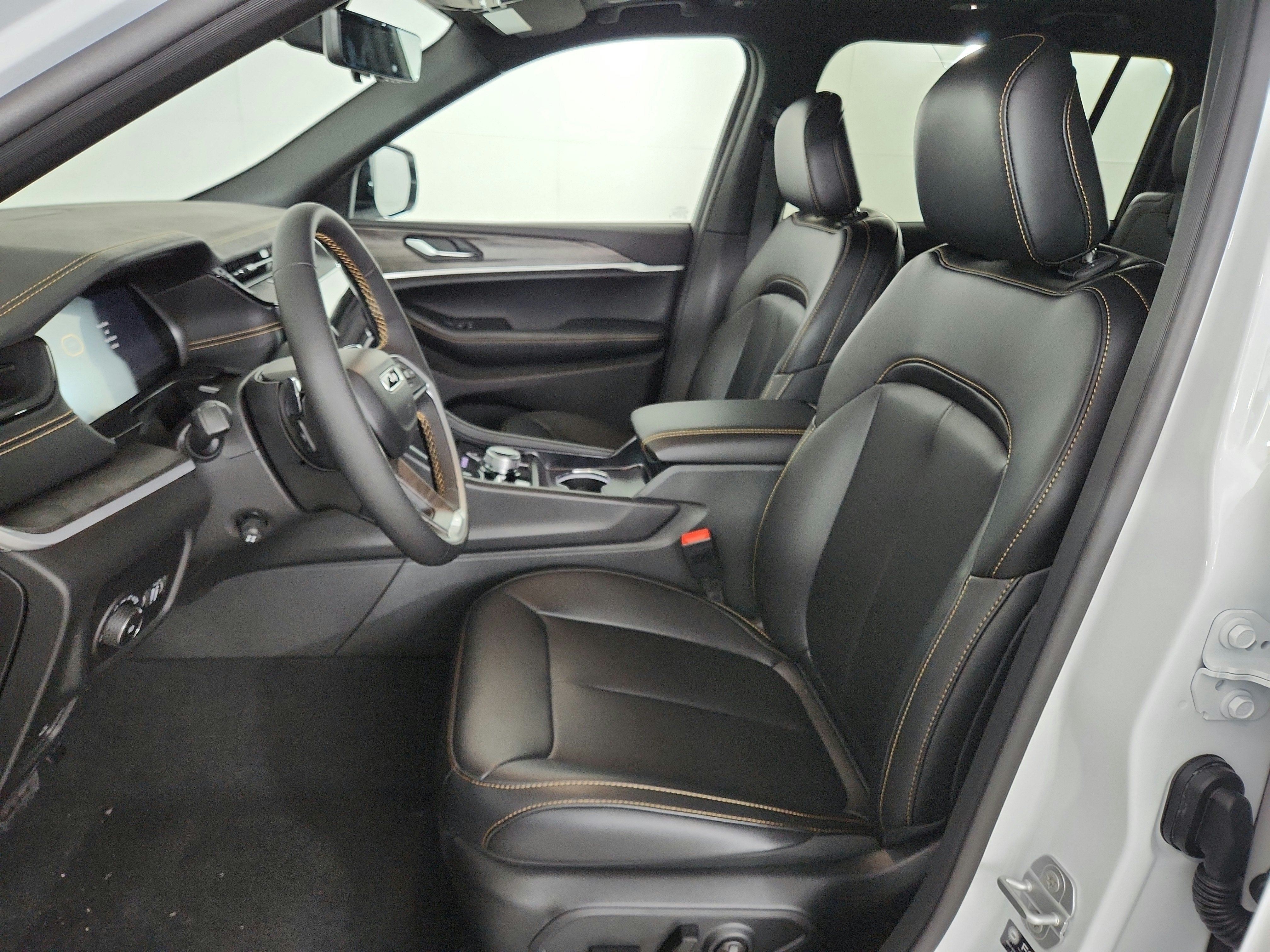 2026 Jeep Grand Cherokee 85th Anniversary Edition 4x4