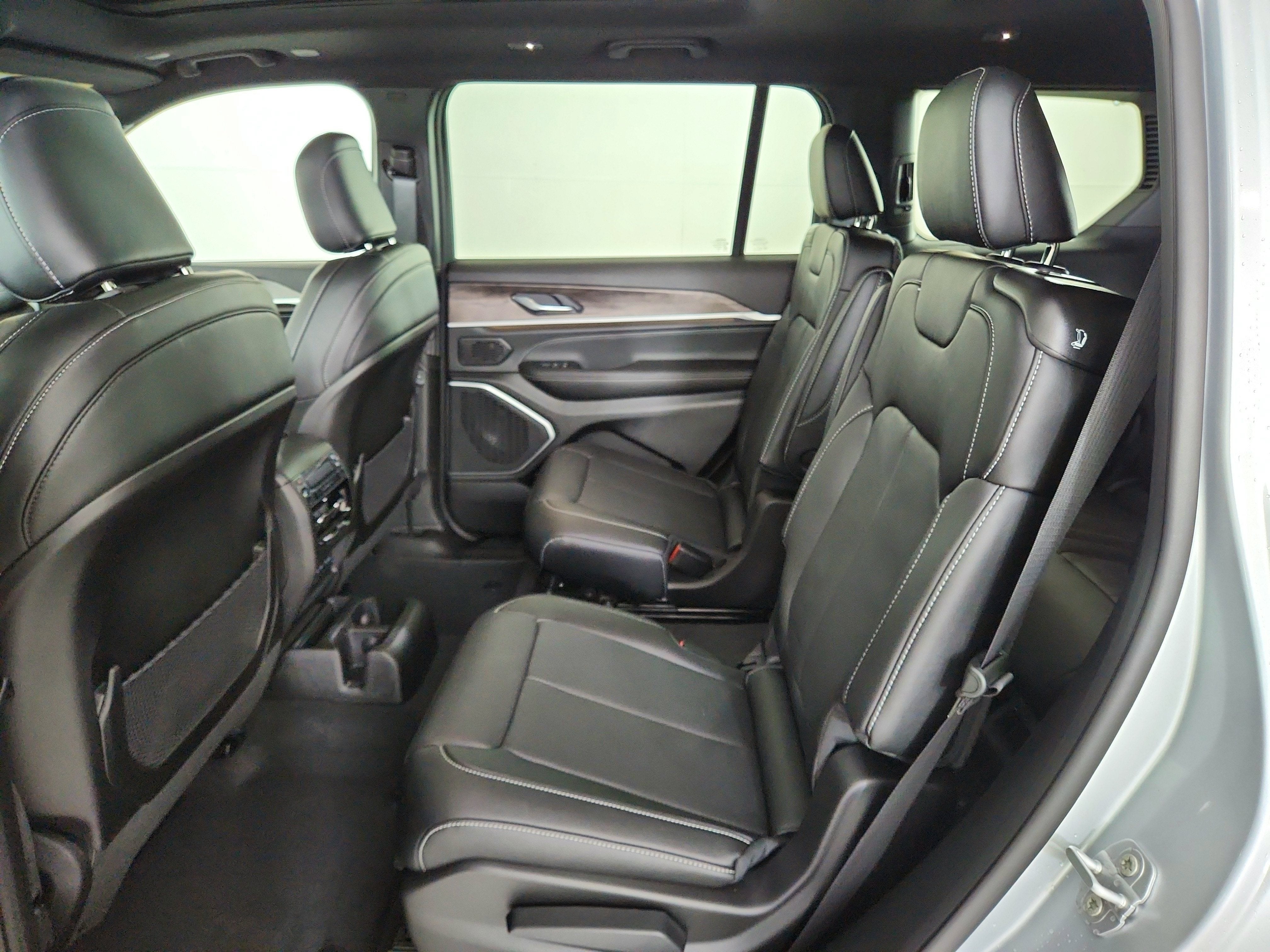 2026 Jeep Grand Cherokee Limited Reserve 4x4