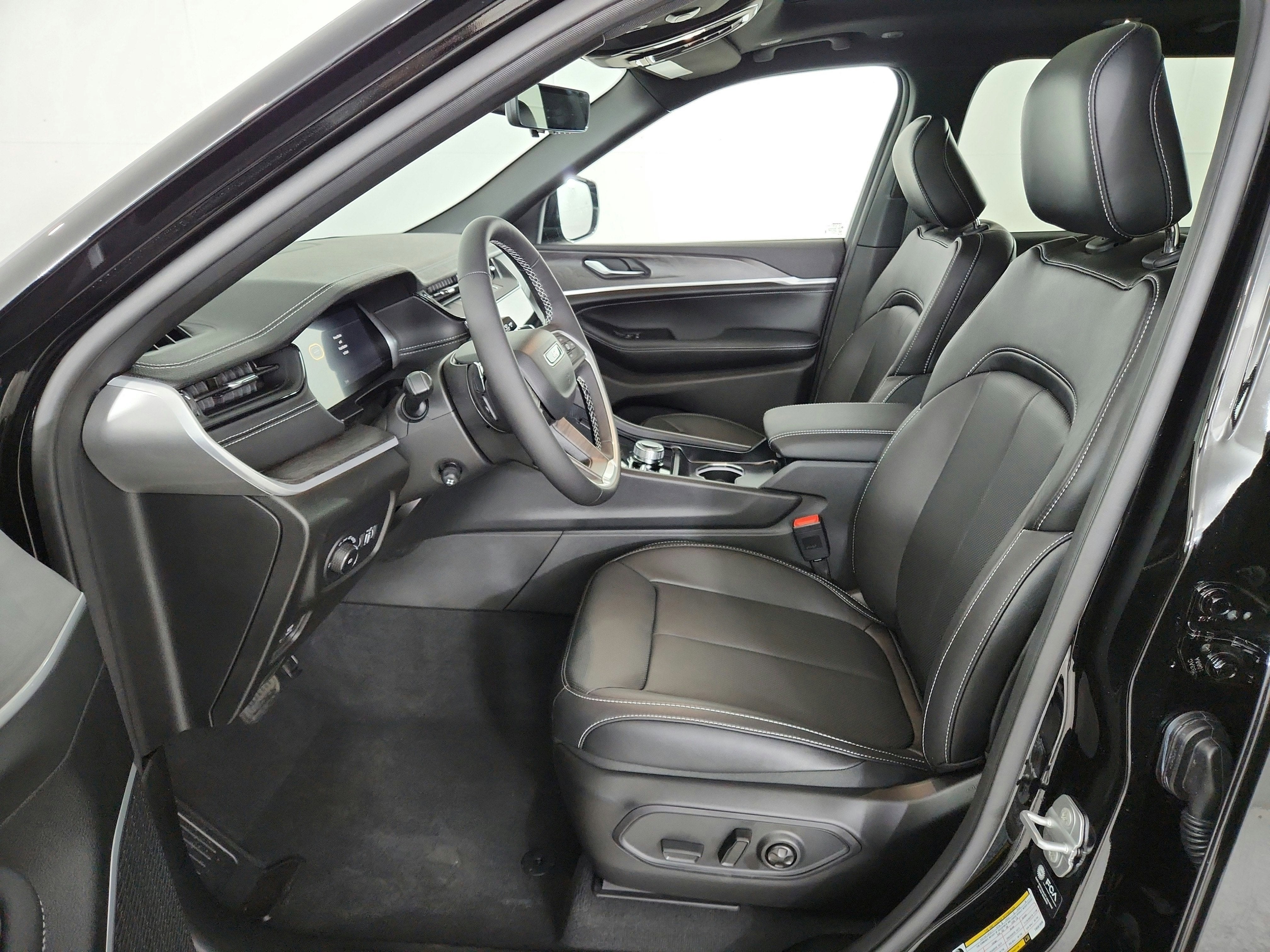 2026 Jeep Grand Cherokee JEEP GRAND CHEROKEE L LIMITED 4X4