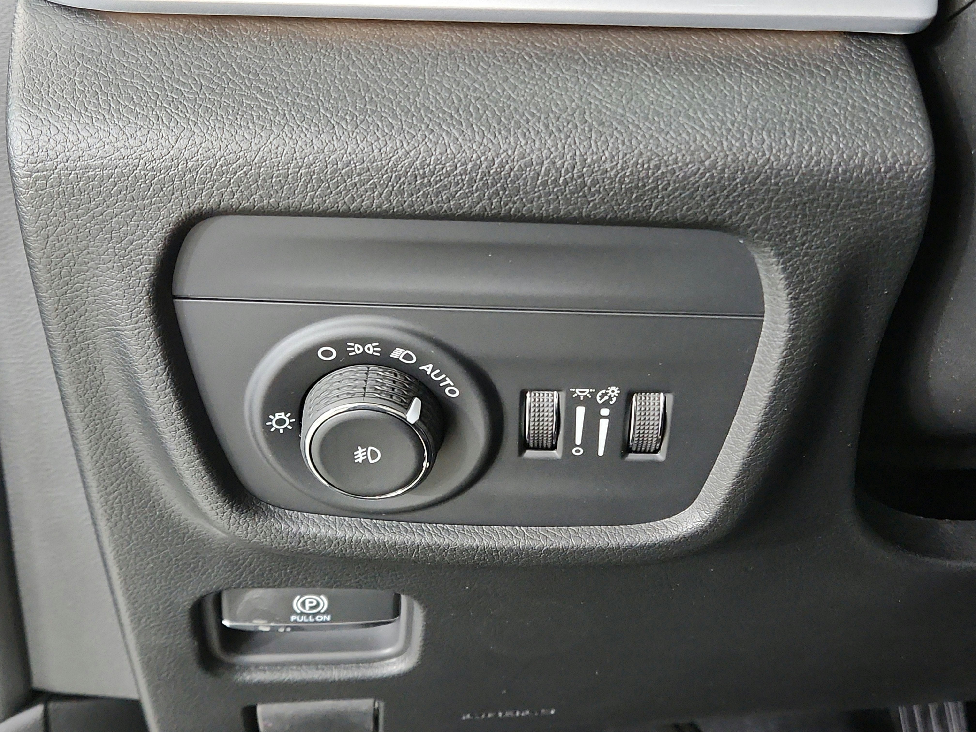 2026 Jeep Grand Cherokee JEEP GRAND CHEROKEE L LIMITED 4X4
