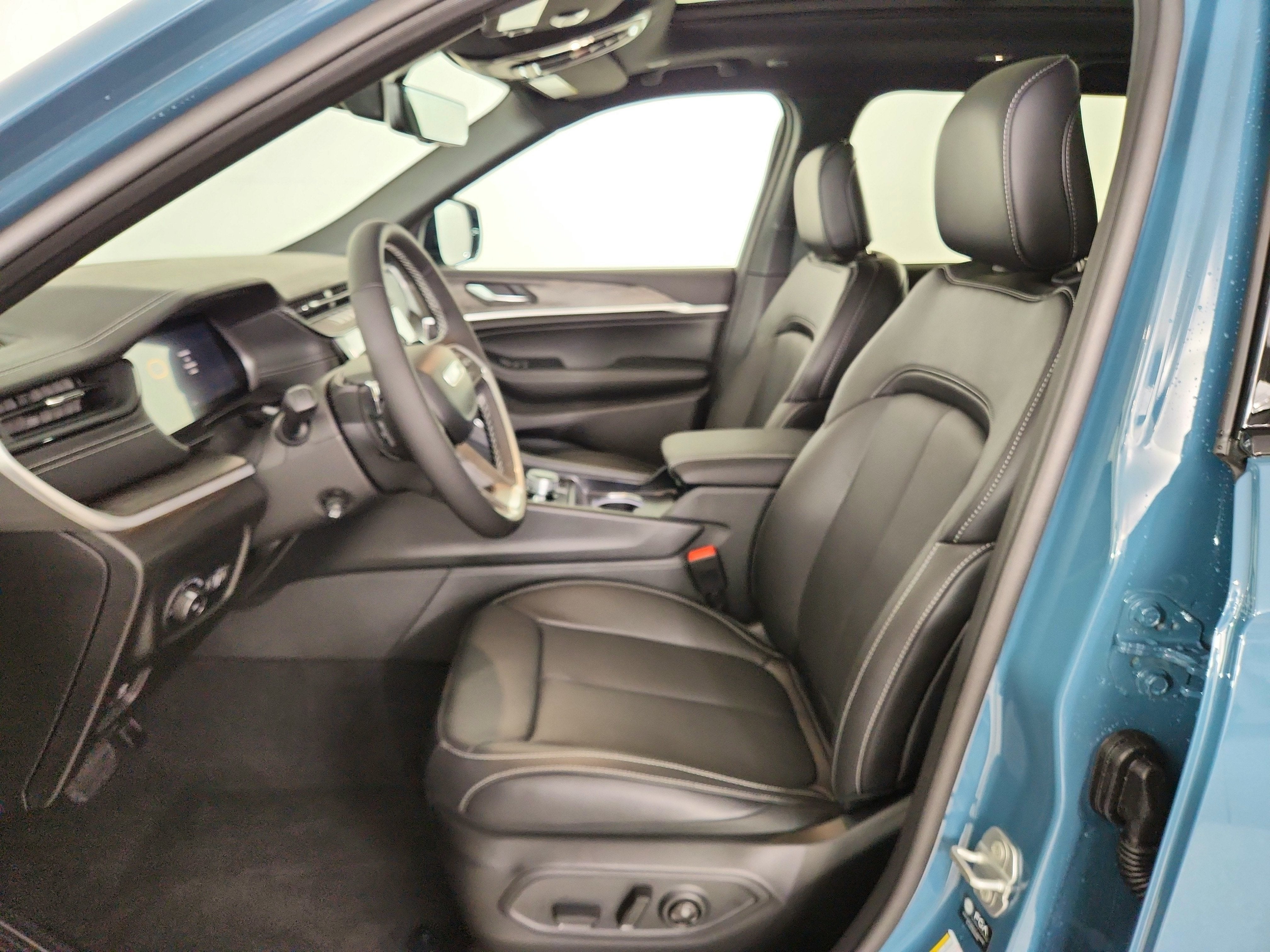 2026 Jeep Grand Cherokee Limited Reserve 4x4