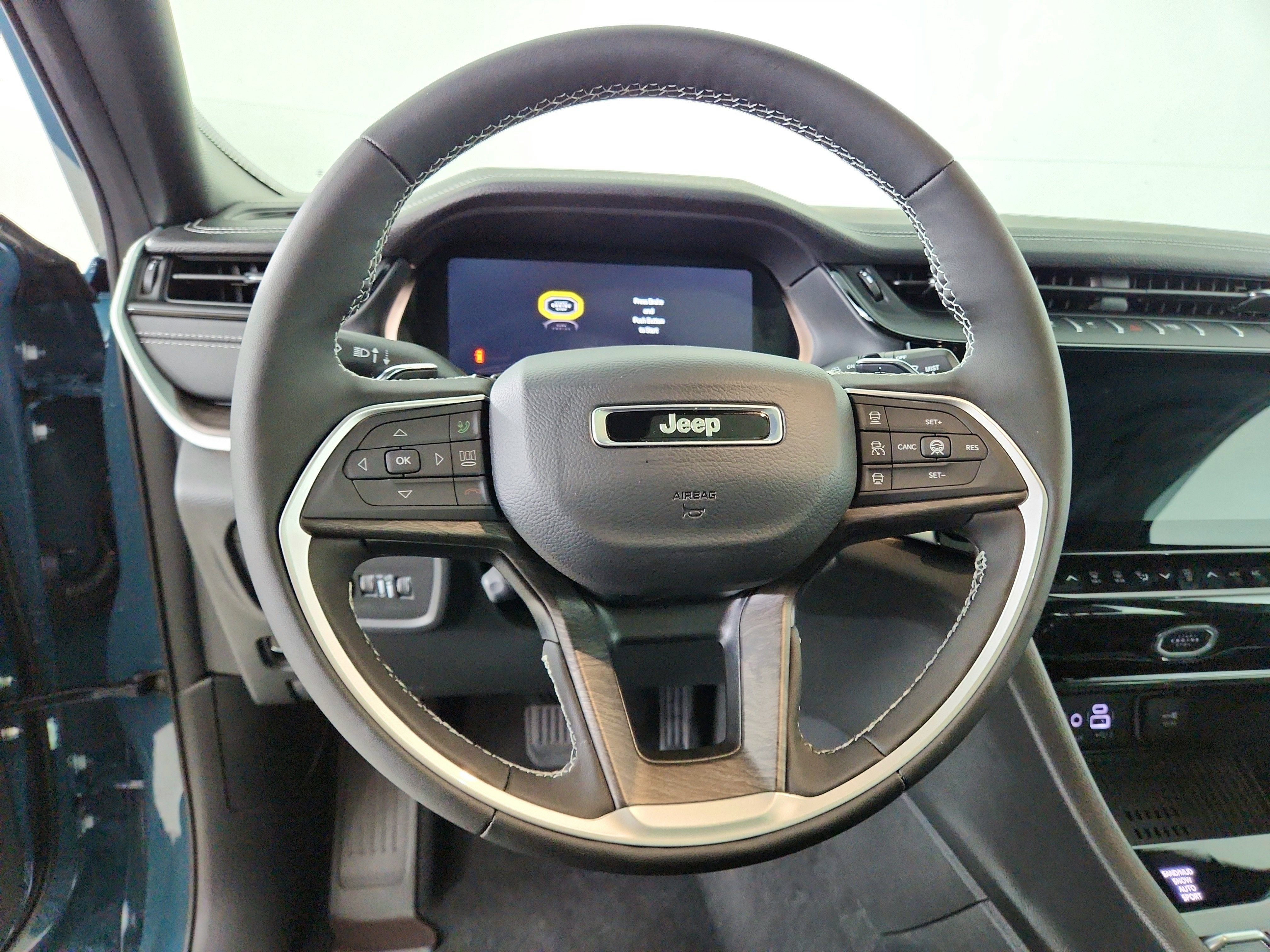 2026 Jeep Grand Cherokee Limited Reserve 4x4