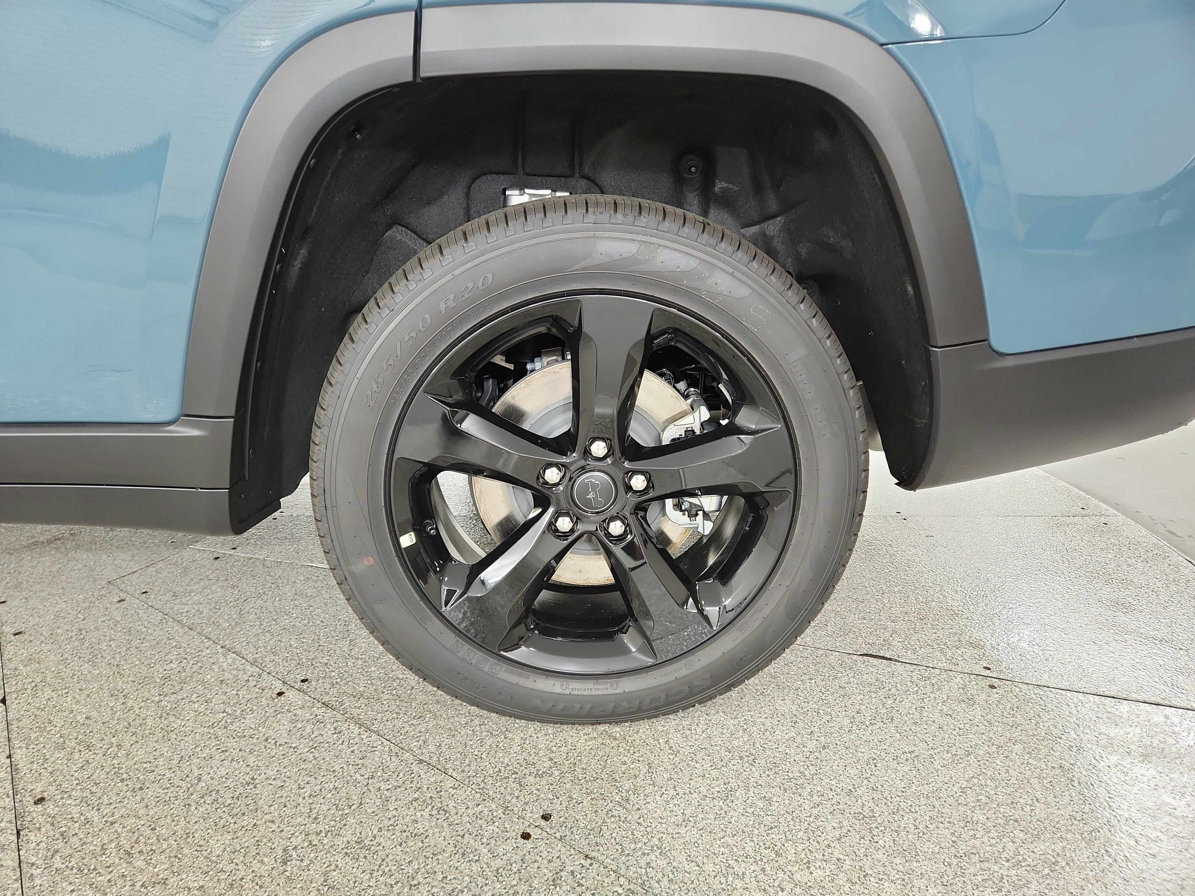 2027 Jeep Grand Cherokee L Limited 4x4