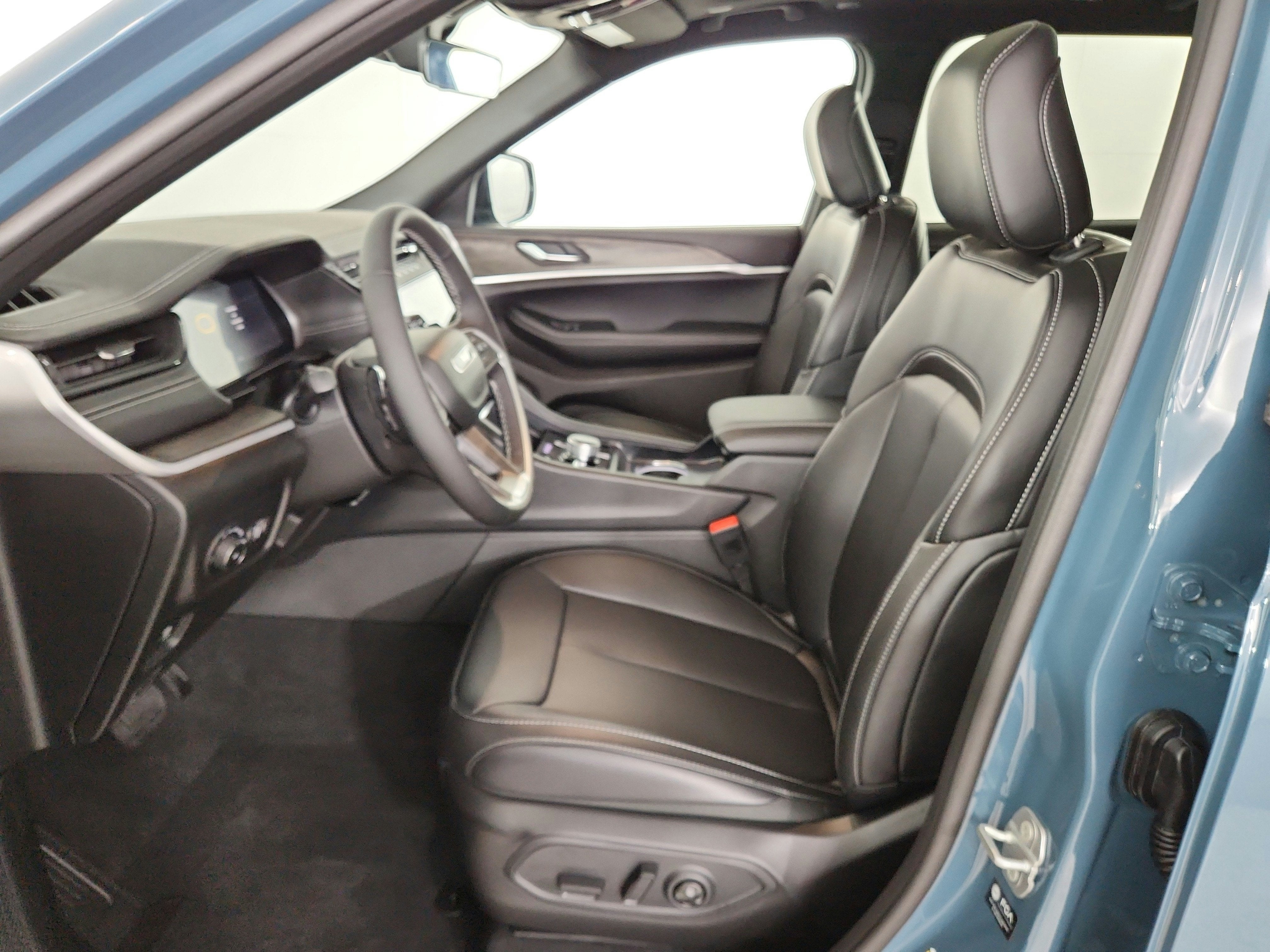 2027 Jeep Grand Cherokee L Limited 4x4