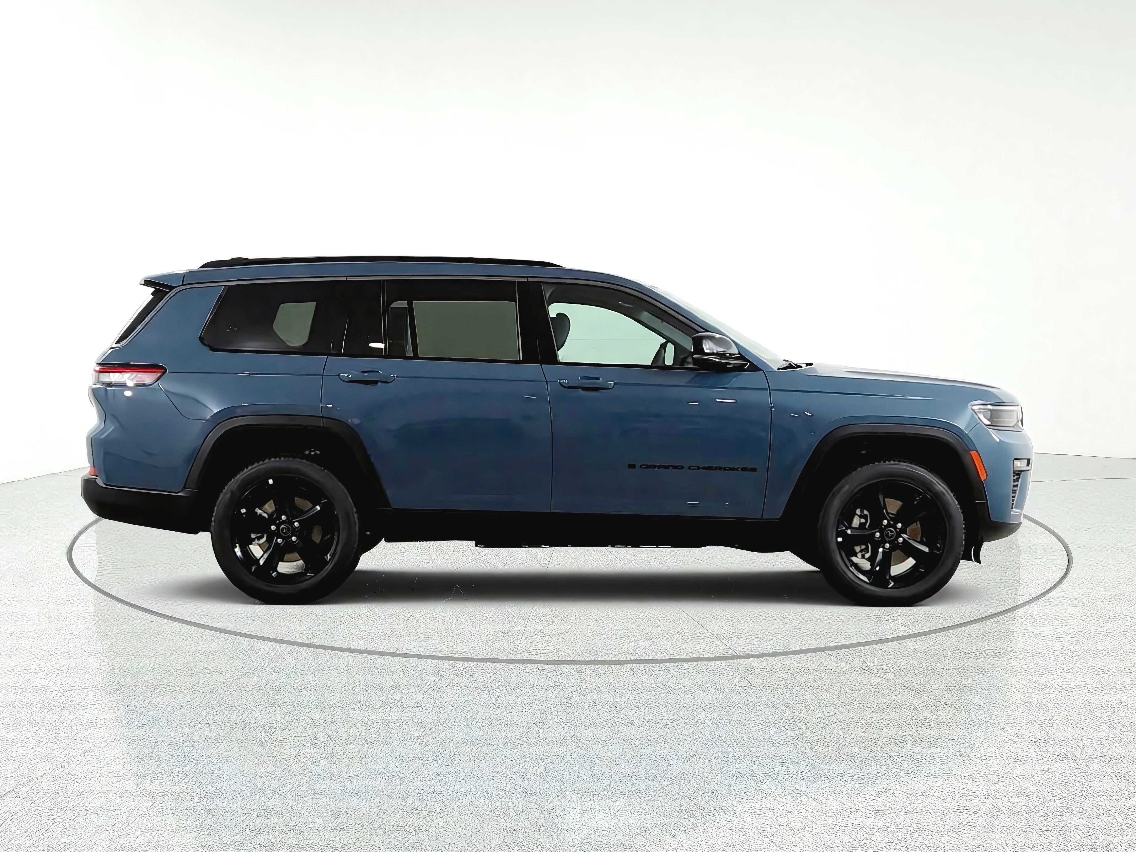 2027 Jeep Grand Cherokee L Limited 4x4
