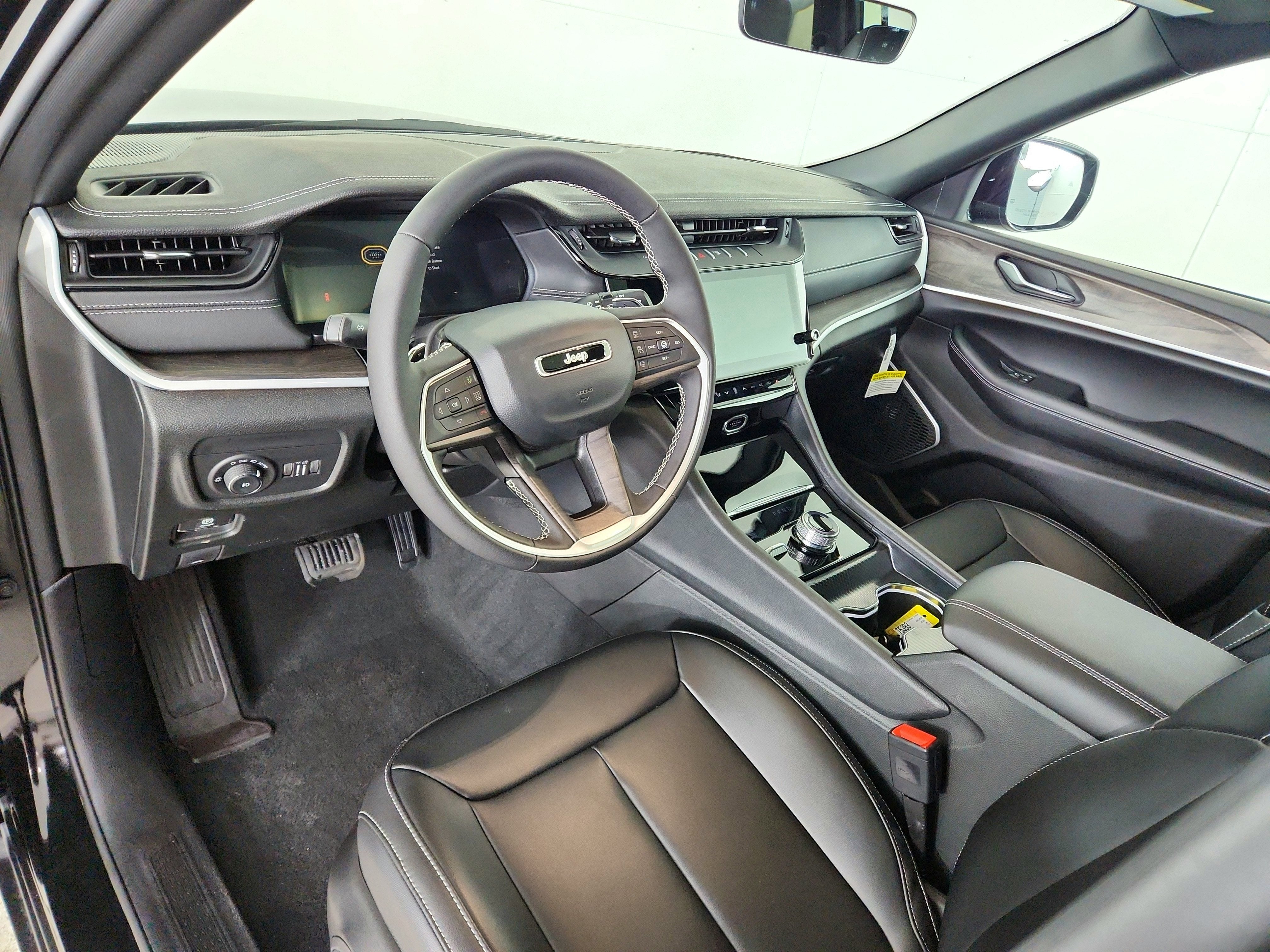 2026 Jeep Grand Cherokee JEEP GRAND CHEROKEE L LIMITED 4X4