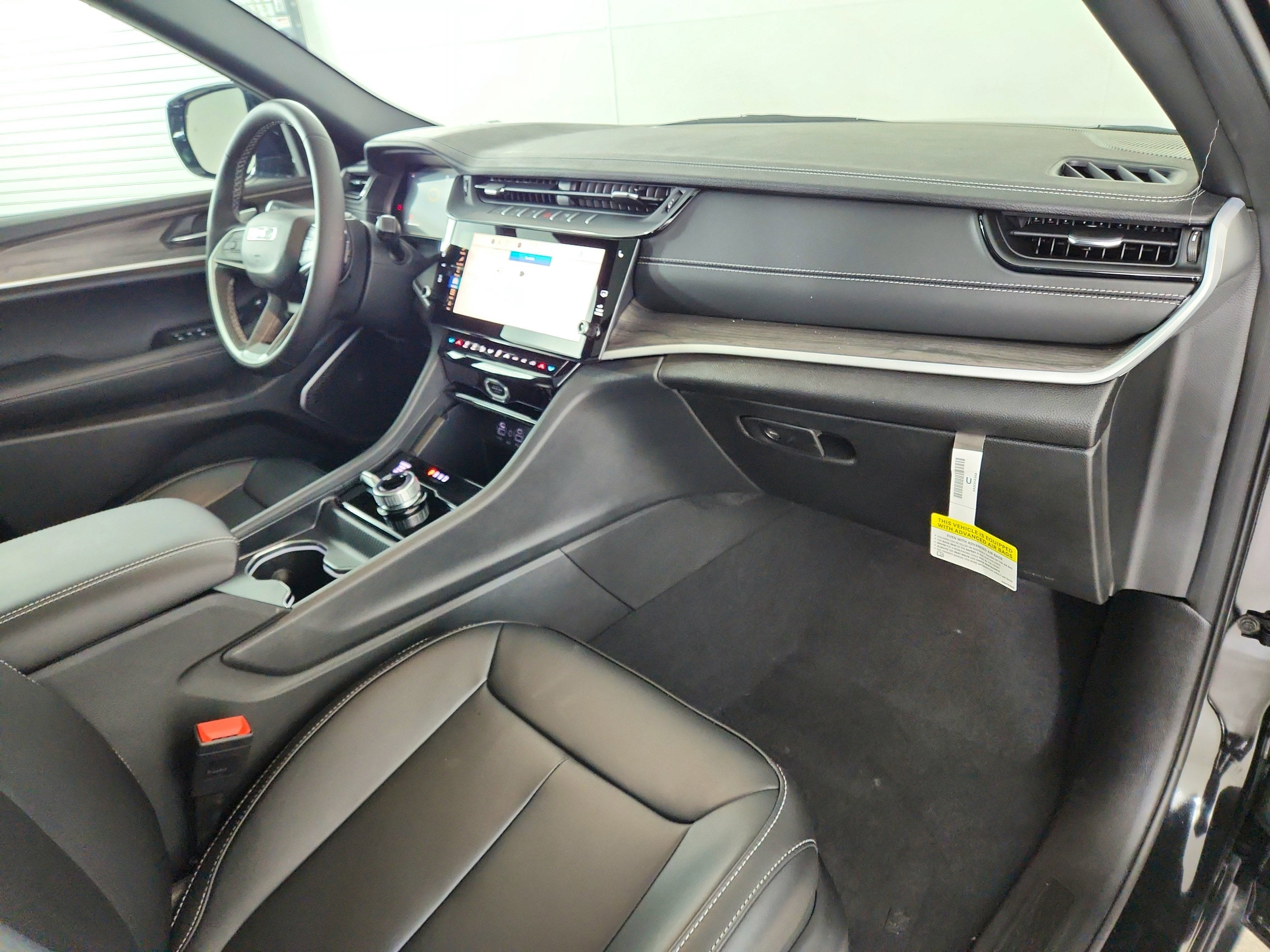 2026 Jeep Grand Cherokee JEEP GRAND CHEROKEE L LIMITED 4X4