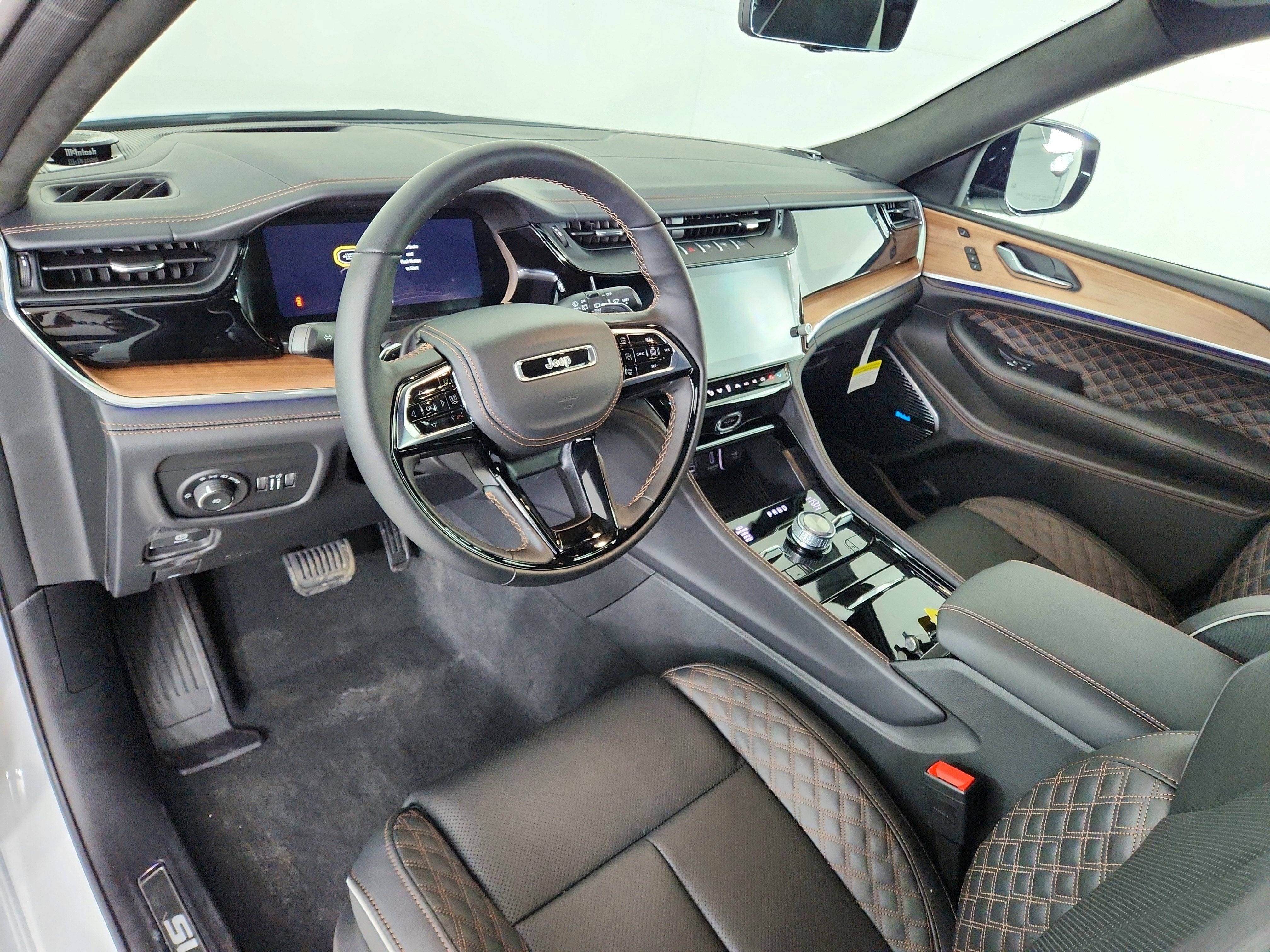 2026 Jeep Grand Cherokee JEEP GRAND CHEROKEE L SUMMIT 4X4