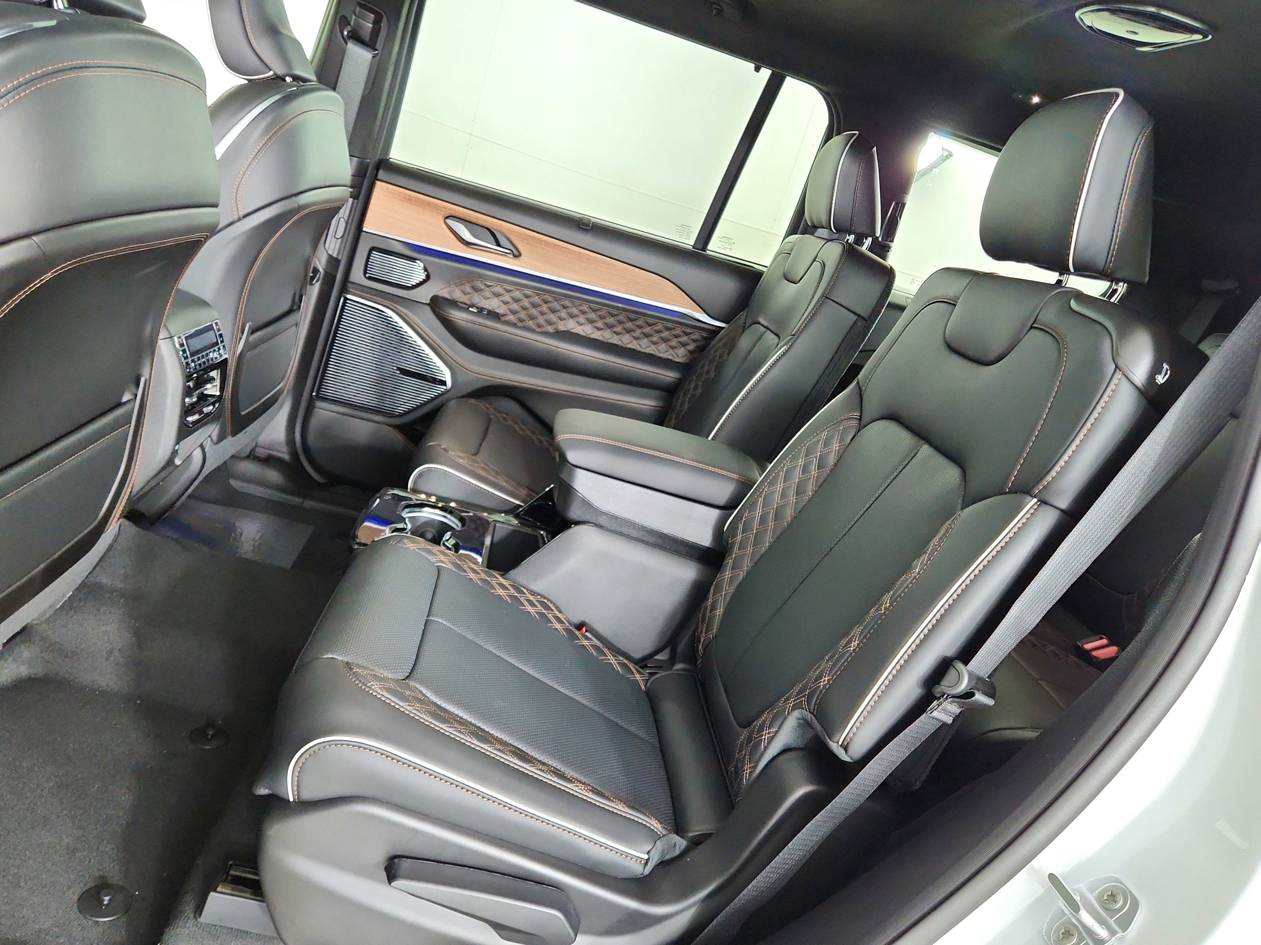 2026 Jeep Grand Cherokee JEEP GRAND CHEROKEE L SUMMIT 4X4