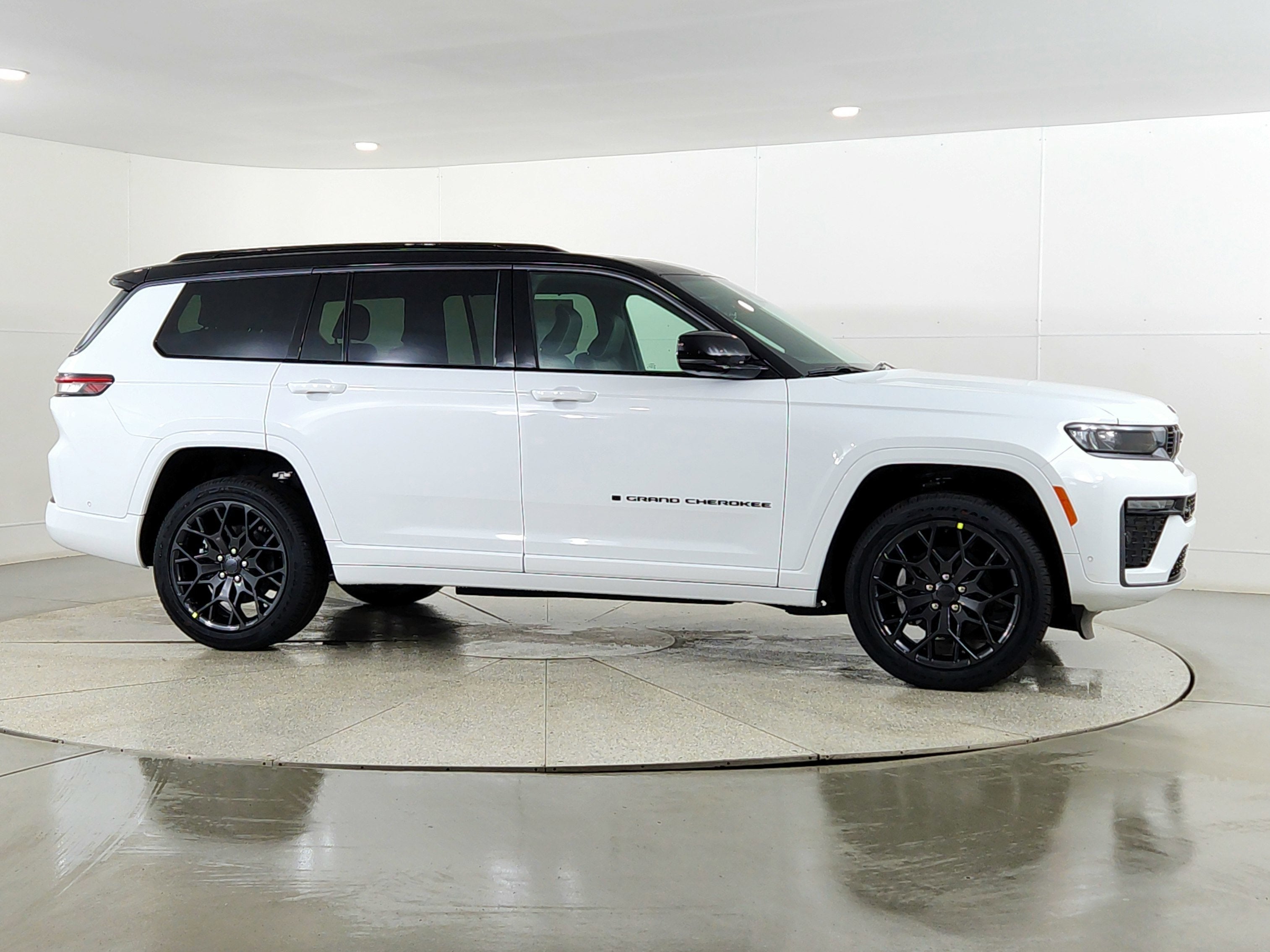 2026 Jeep Grand Cherokee JEEP GRAND CHEROKEE L SUMMIT 4X4