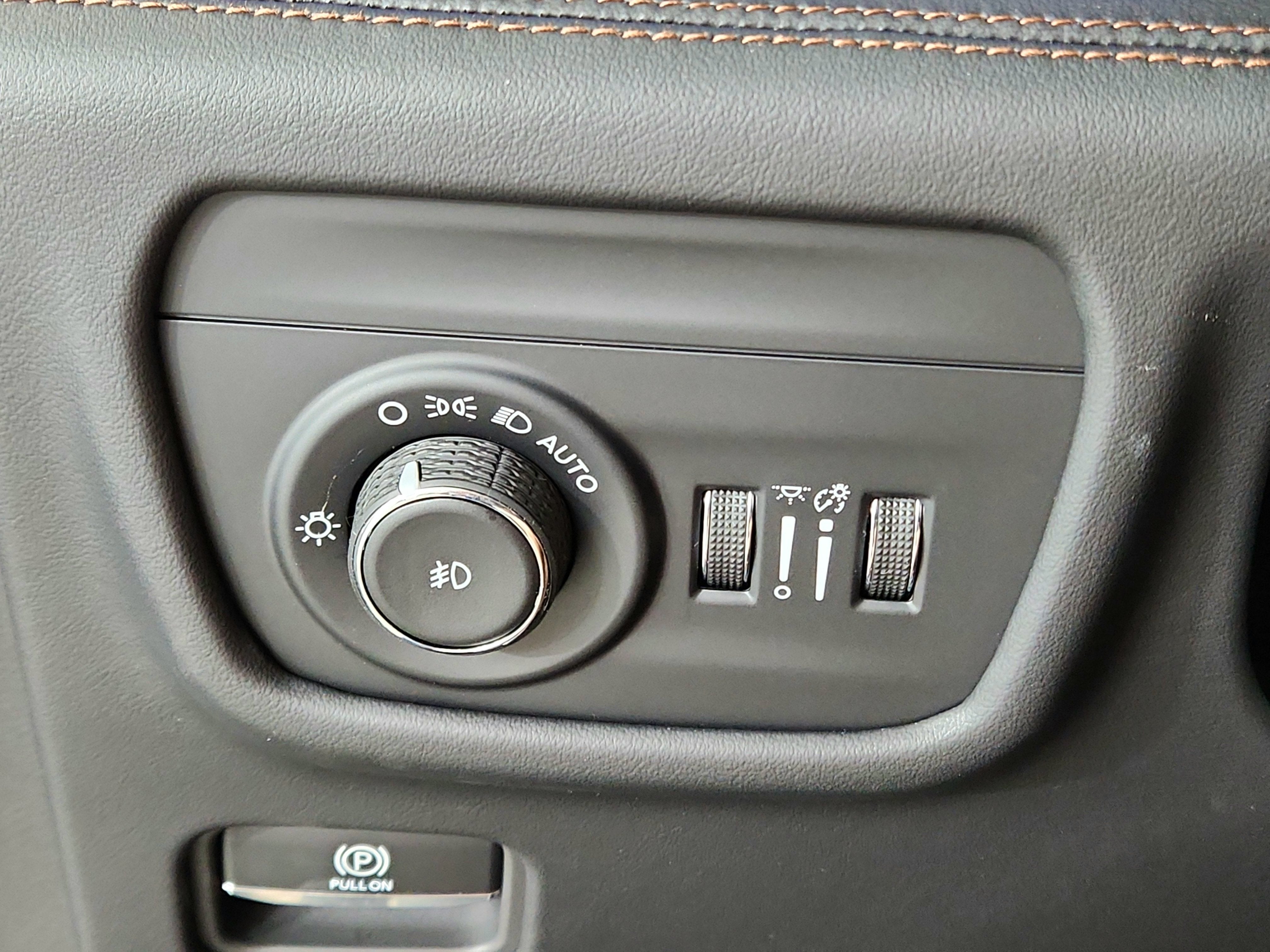 2026 Jeep Grand Cherokee Summit 4x4
