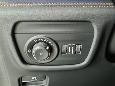 2026 Jeep Grand Cherokee Summit 4x4