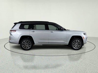 2026 Jeep Grand Cherokee Summit 4x4