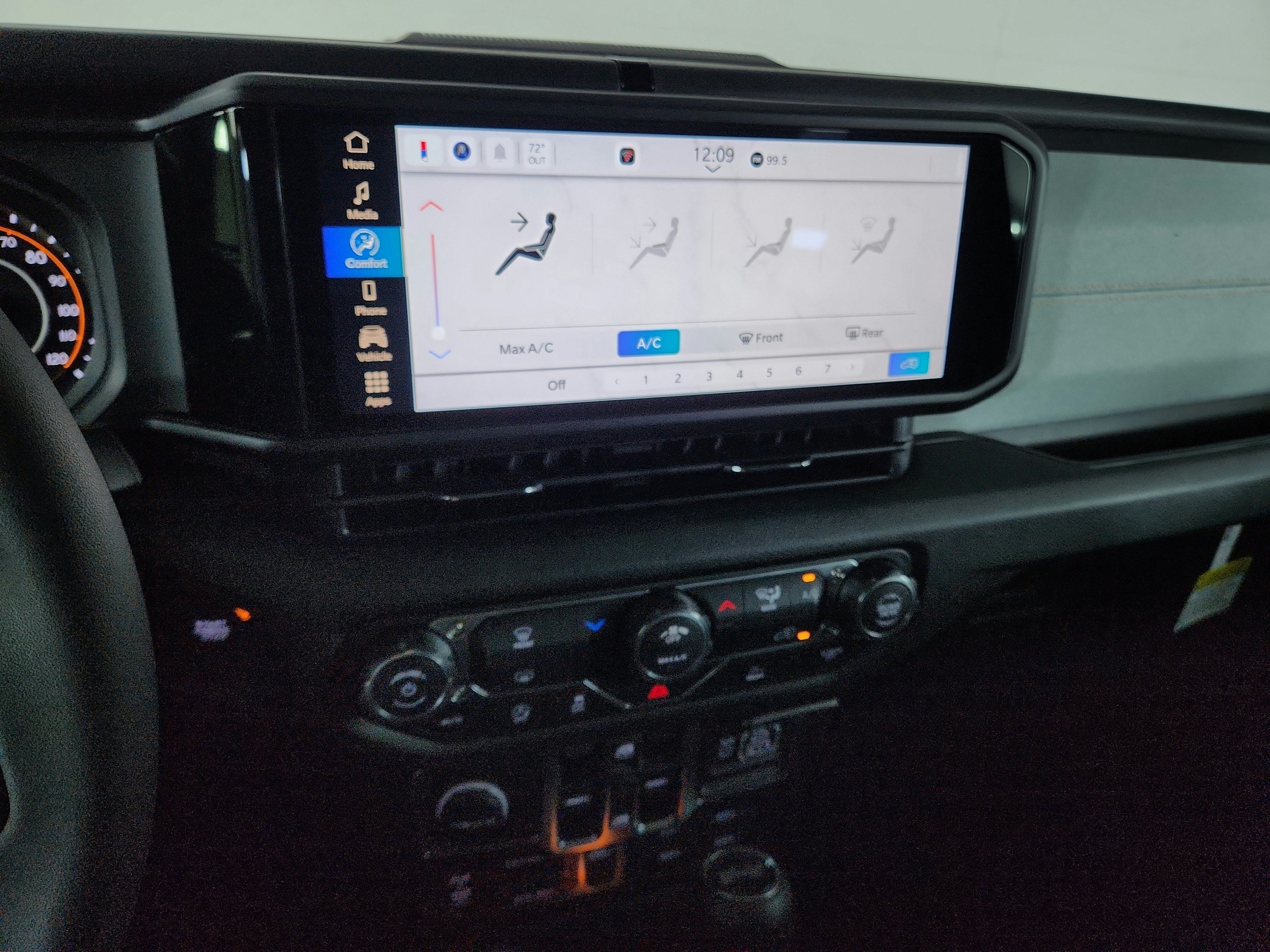2026 Jeep Wrangler Willys 4 Door 4x4