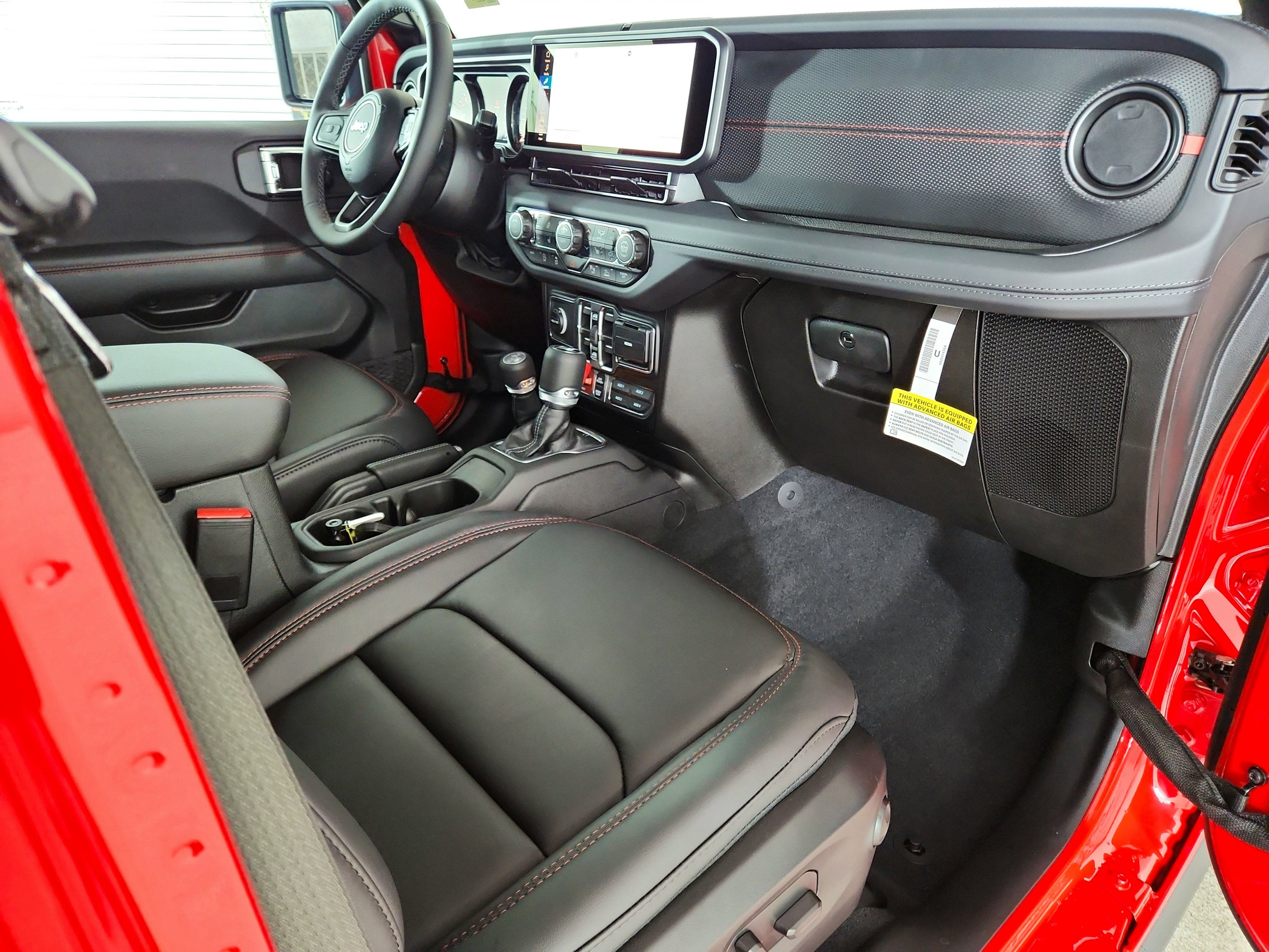 2026 Jeep Wrangler JEEP WRANGLER 4-DOOR RUBICON