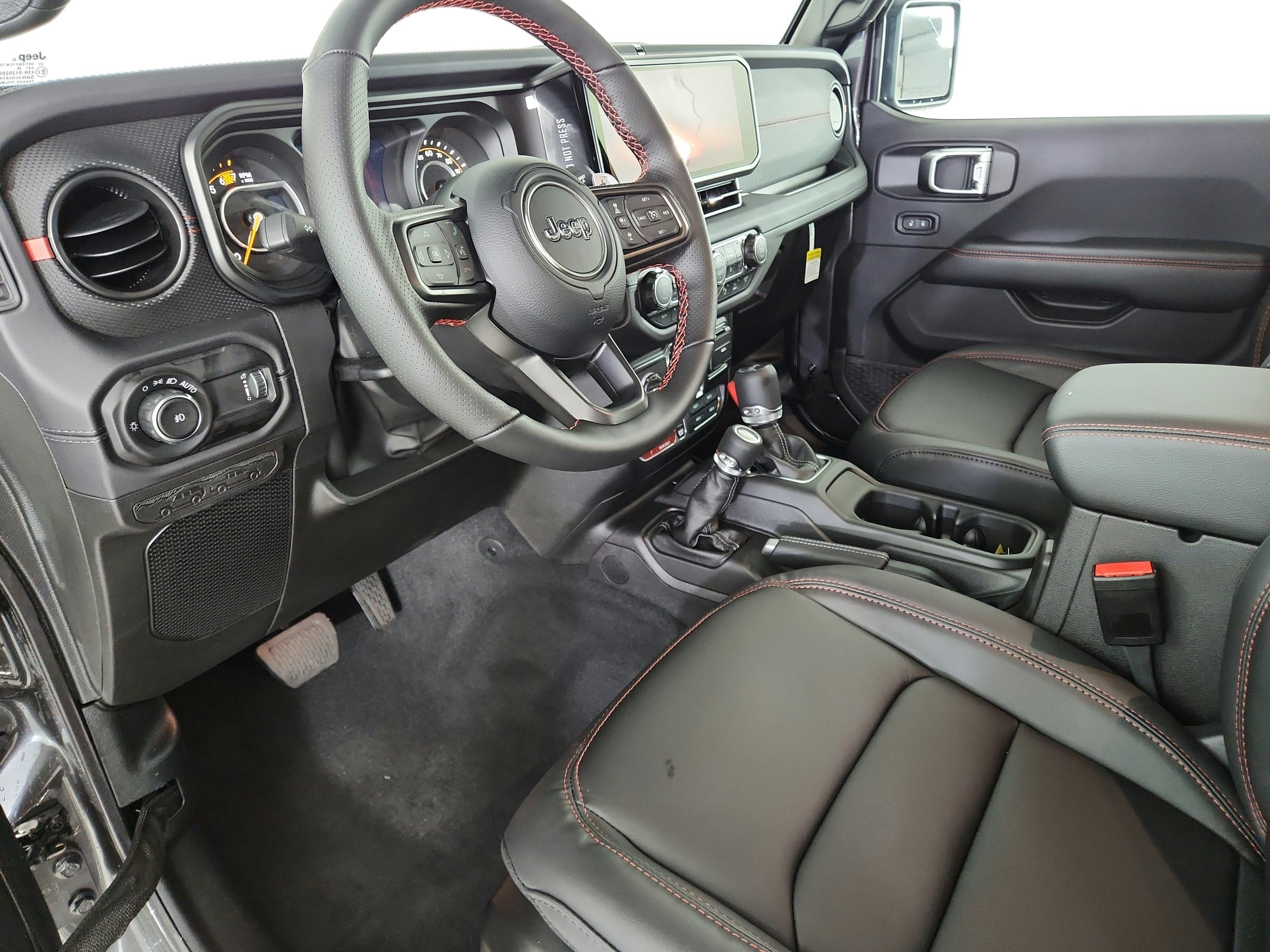 2026 Jeep Wrangler JEEP WRANGLER 4-DOOR 392
