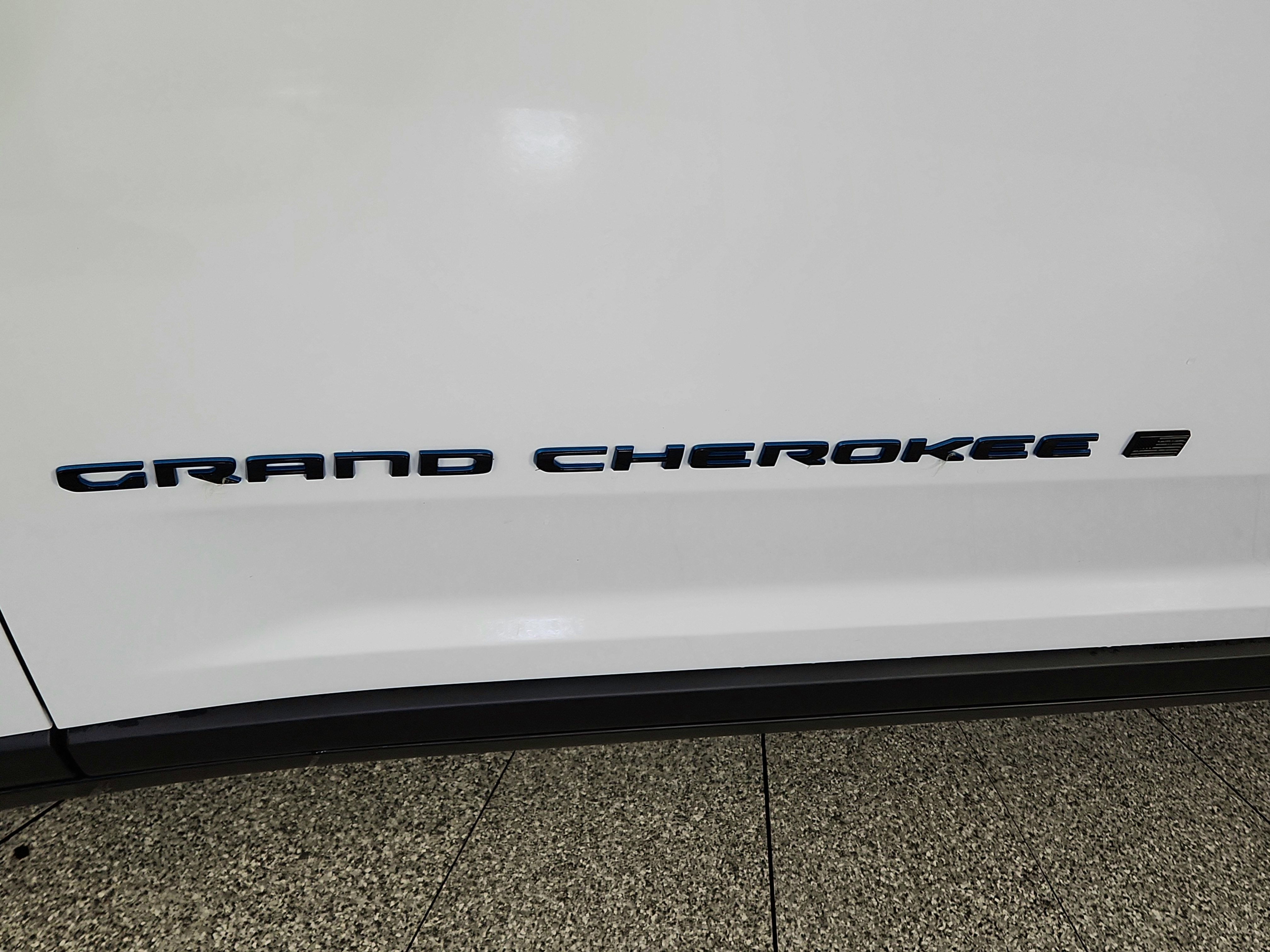 2023 Jeep Grand Cherokee 4xe JEEP GRAND CHEROKEE TRAILHAWK 4XE