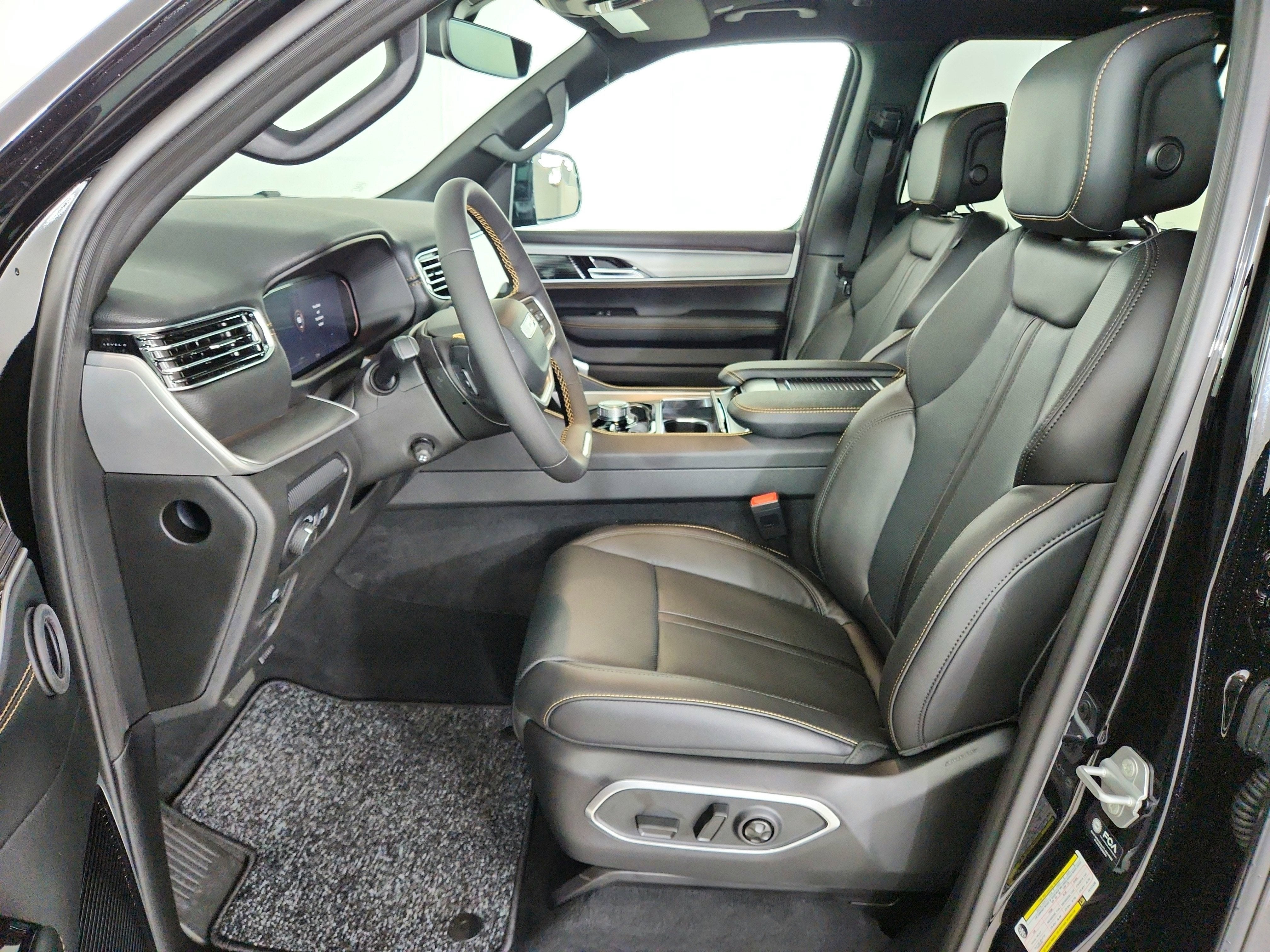 2026 Jeep Grand Wagoneer JEEP GRAND WAGONEER L 4X4
