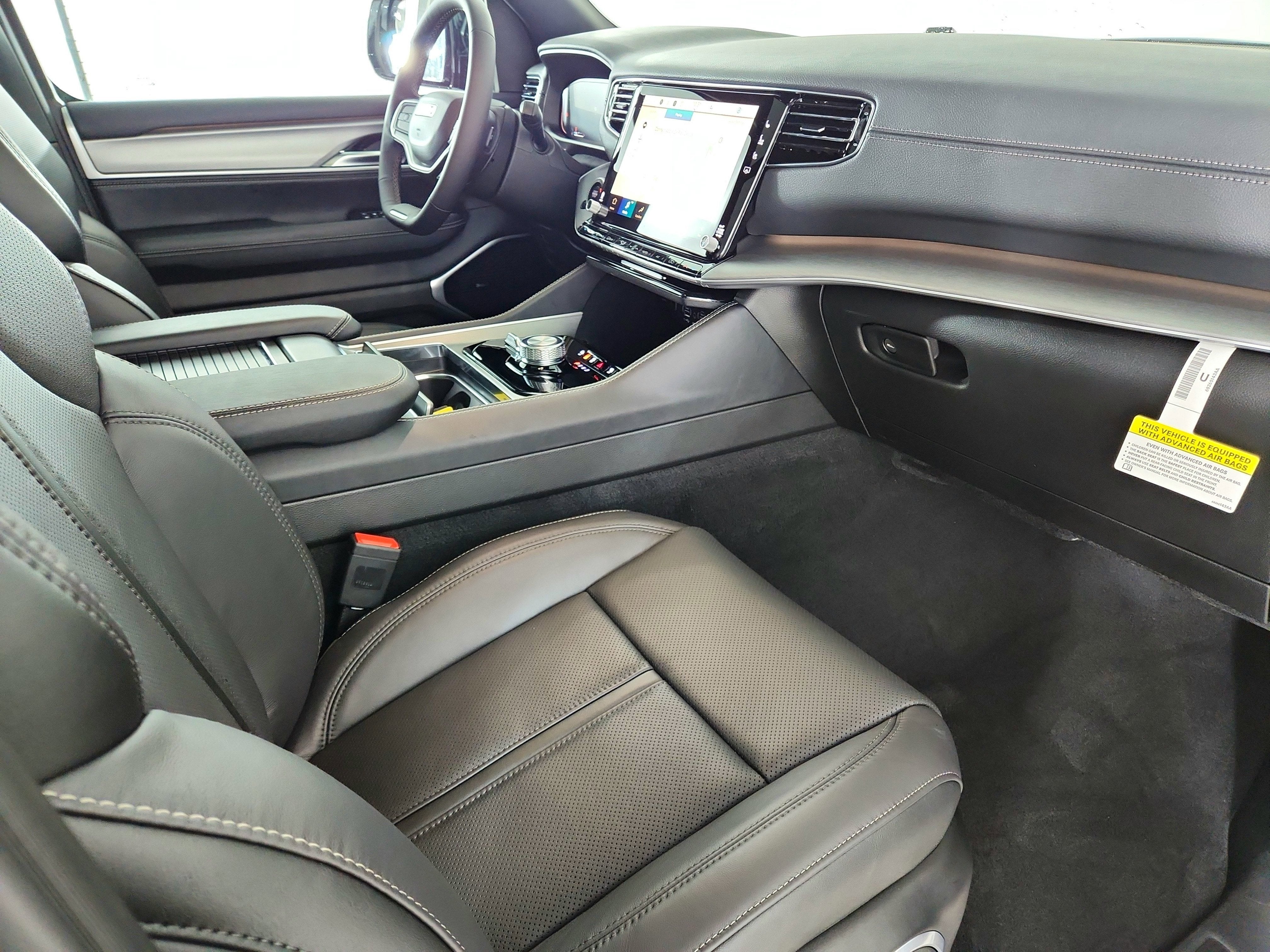 2026 Jeep Grand Wagoneer JEEP GRAND WAGONEER L LIMITED 4X4