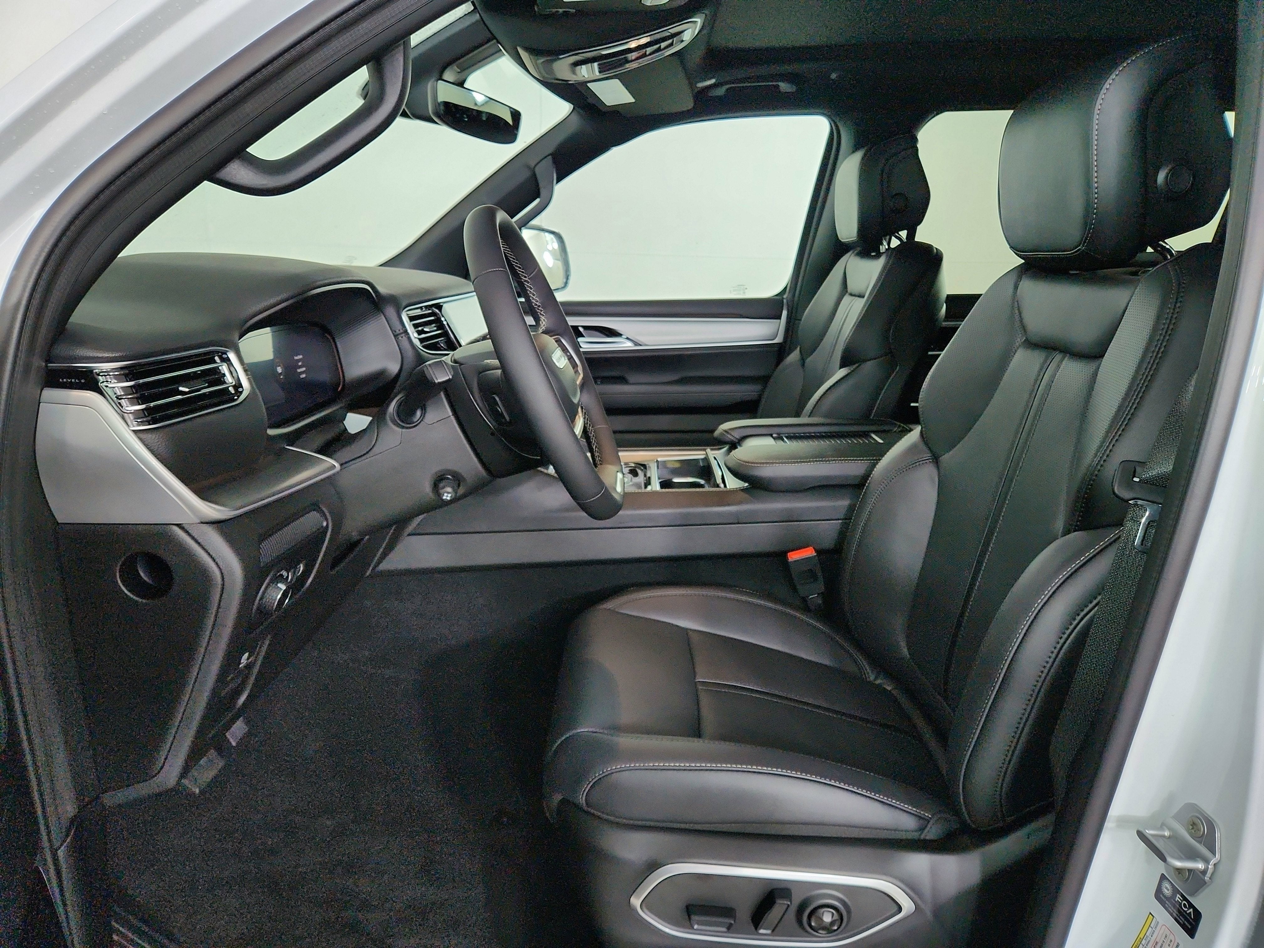 2026 Jeep Grand Wagoneer JEEP GRAND WAGONEER L LIMITED 4X4