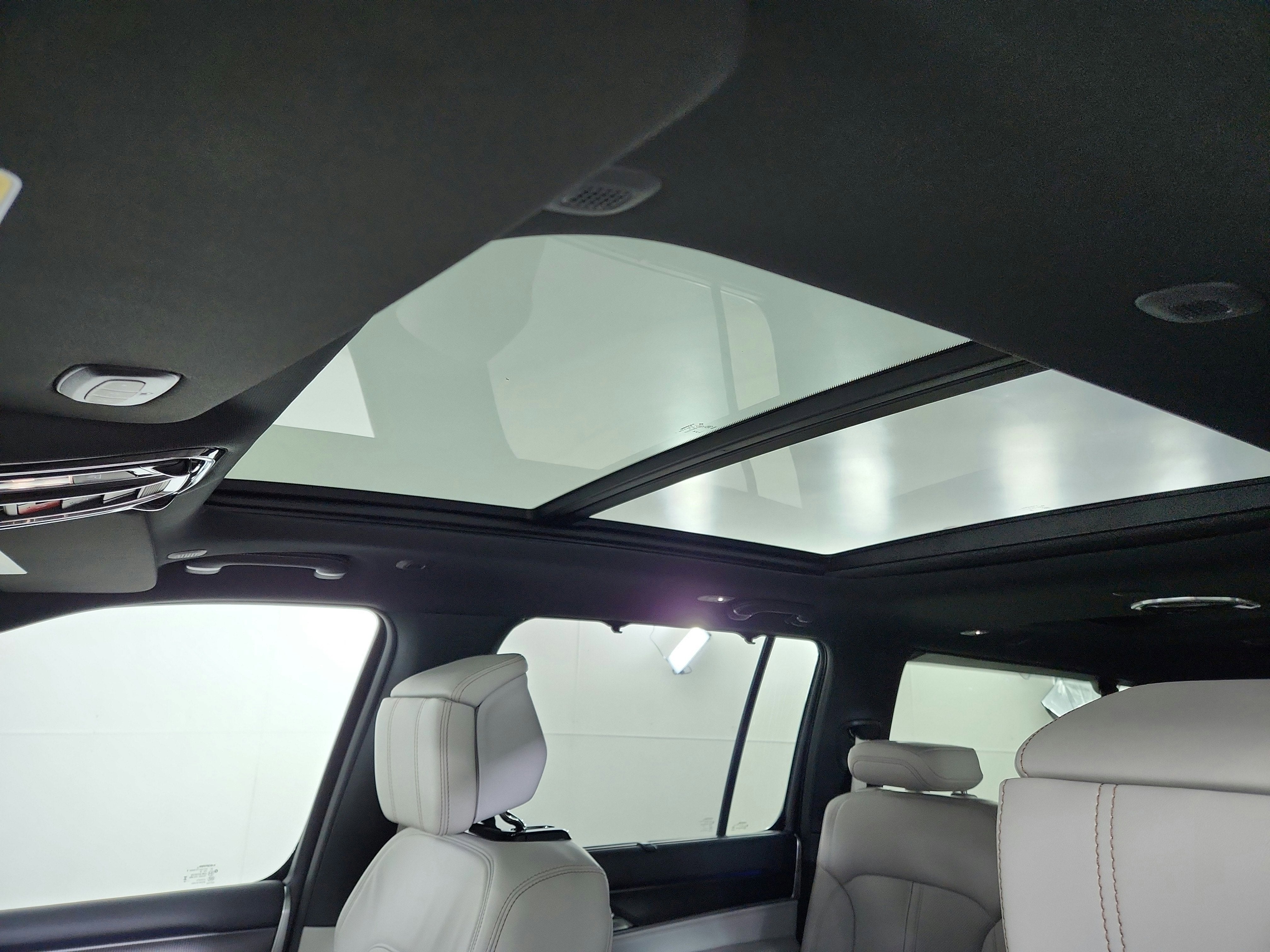 2026 Jeep Grand Wagoneer JEEP GRAND WAGONEER L SUMMIT 4X4