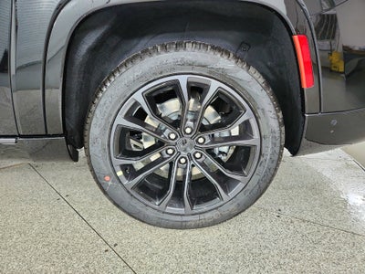 2026 Jeep Grand Wagoneer JEEP GRAND WAGONEER L SUMMIT 4X4