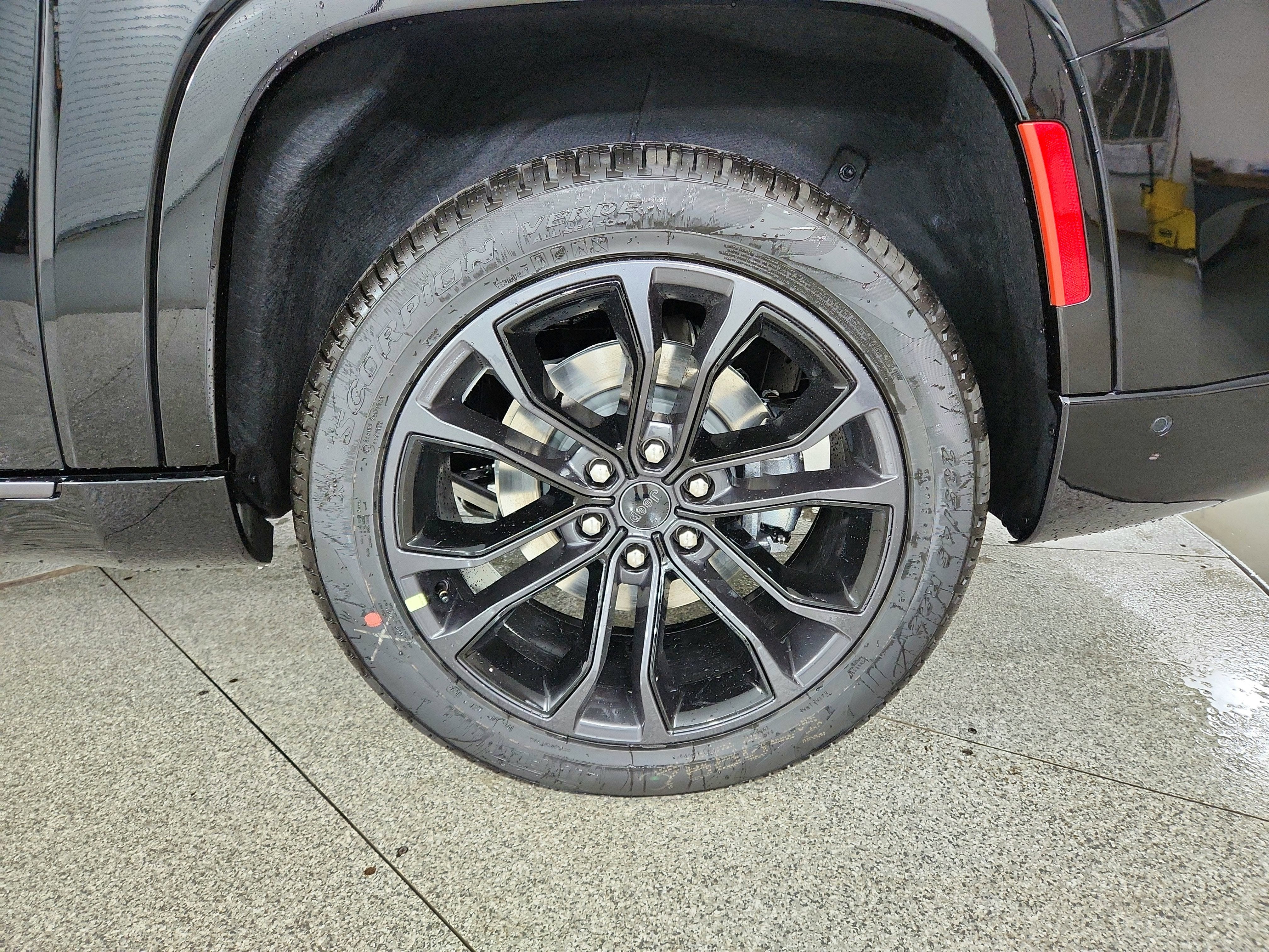 2026 Jeep Grand Wagoneer JEEP GRAND WAGONEER L SUMMIT 4X4