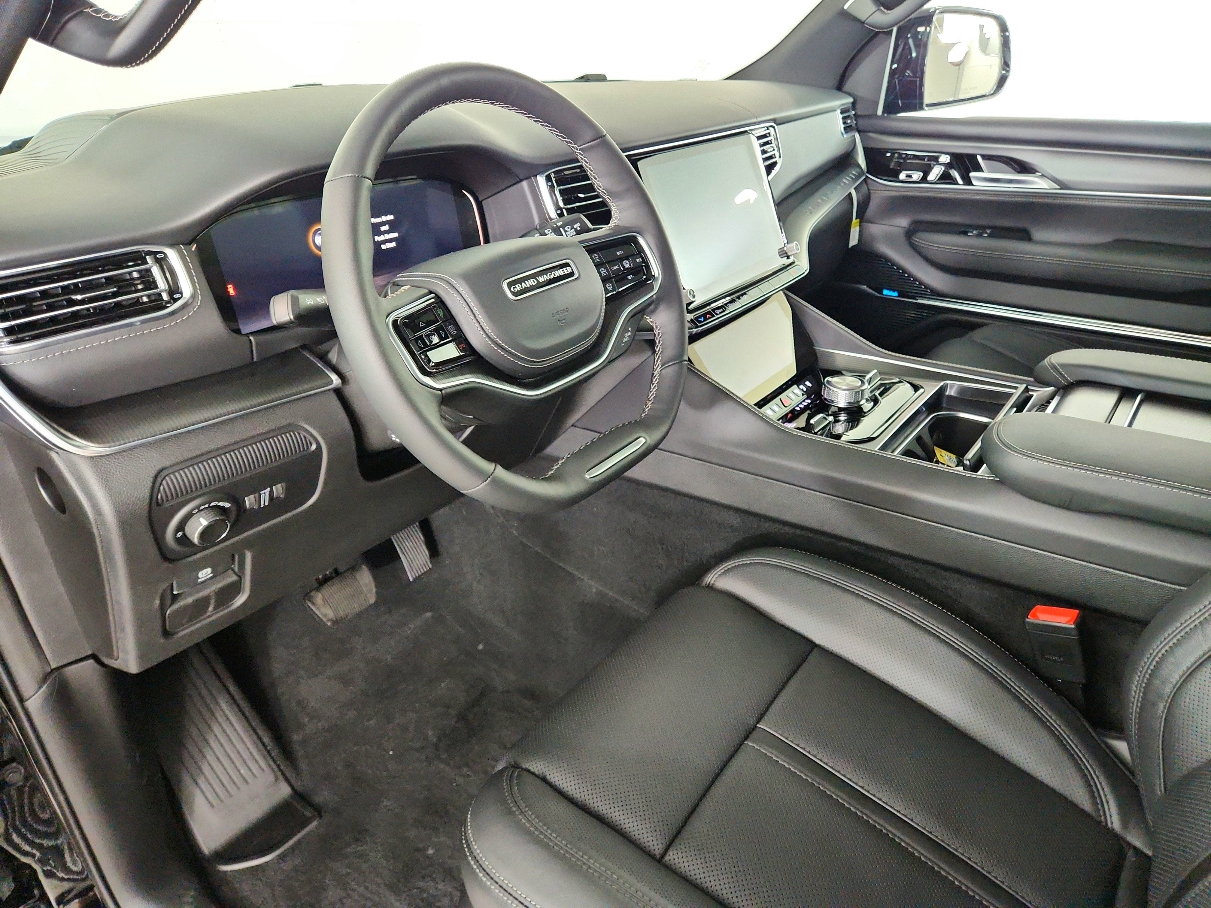 2026 Jeep Grand Wagoneer JEEP GRAND WAGONEER L SUMMIT 4X4