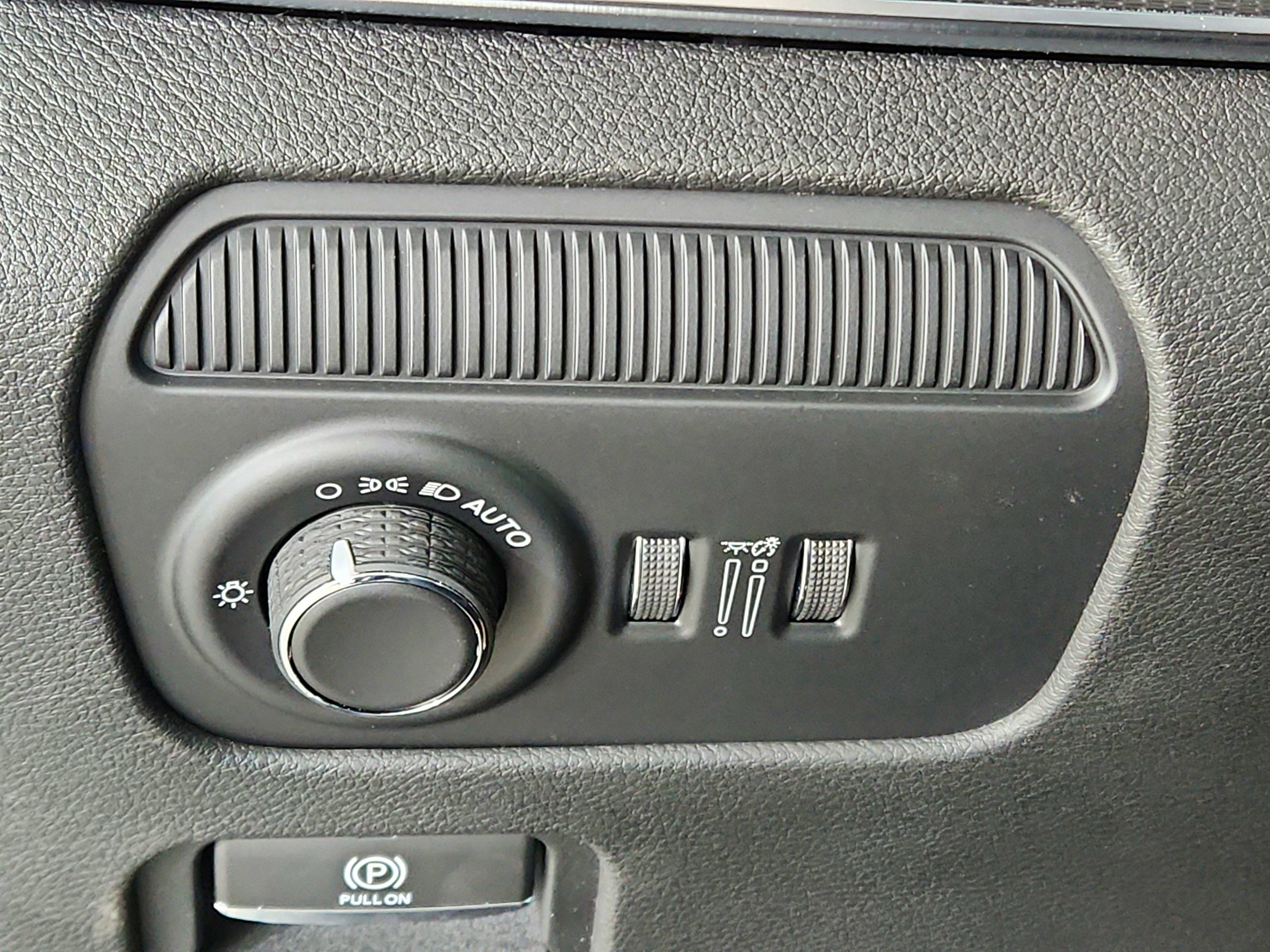 2026 Jeep Grand Wagoneer JEEP GRAND WAGONEER L SUMMIT 4X4