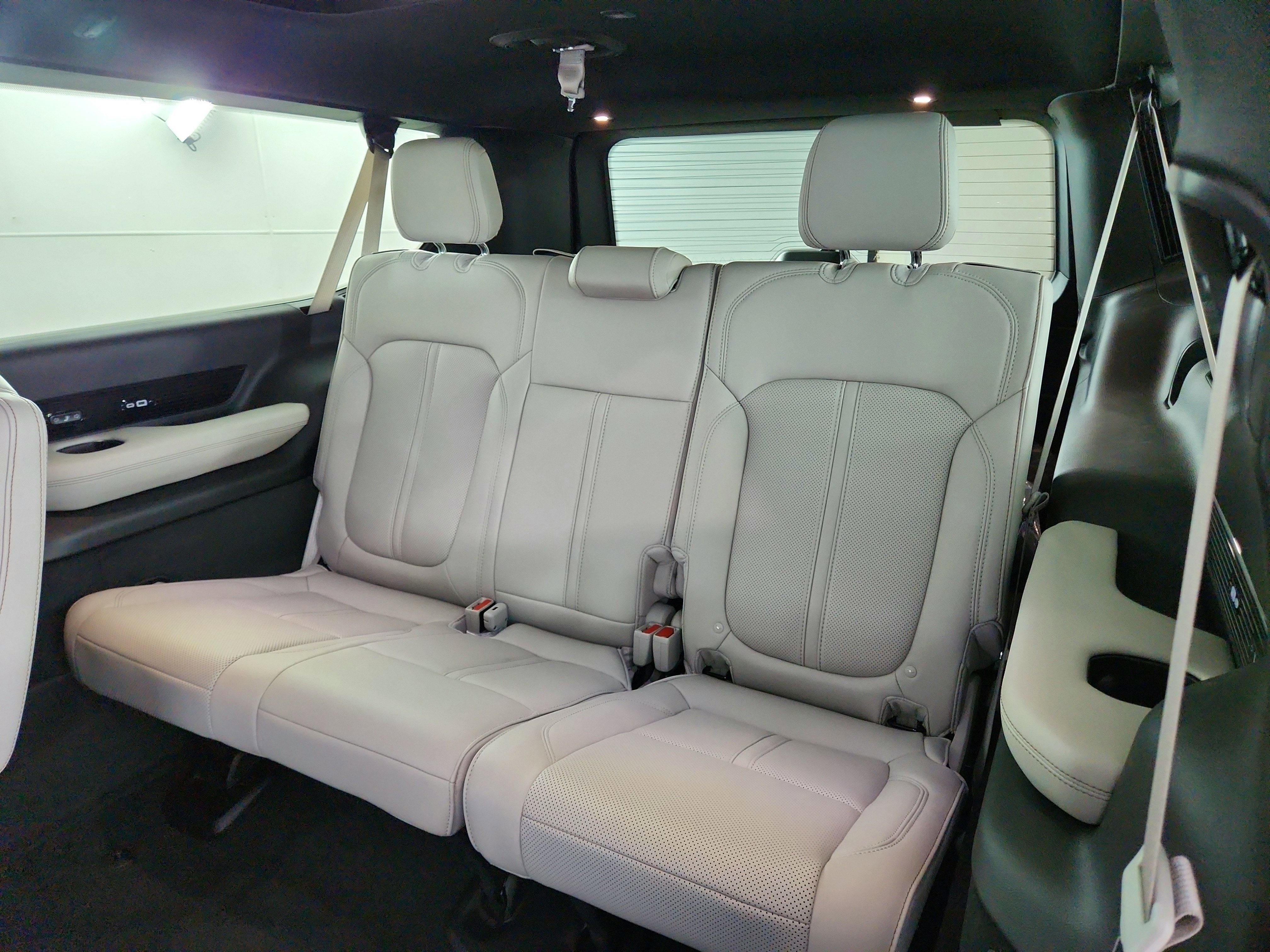 2026 Jeep Grand Wagoneer JEEP GRAND WAGONEER L SUMMIT 4X4
