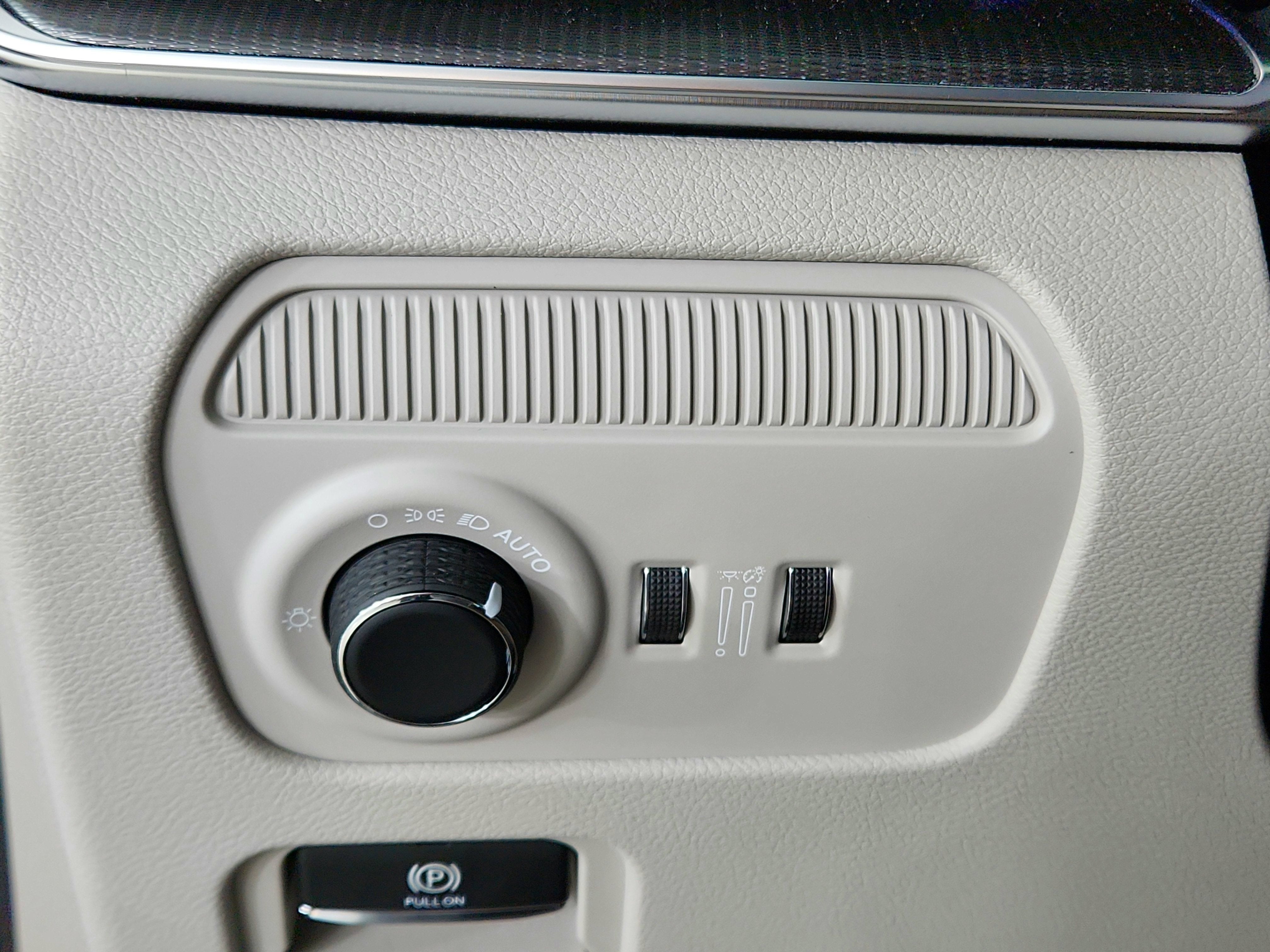 2026 Jeep Grand Wagoneer JEEP GRAND WAGONEER L SUMMIT 4X4