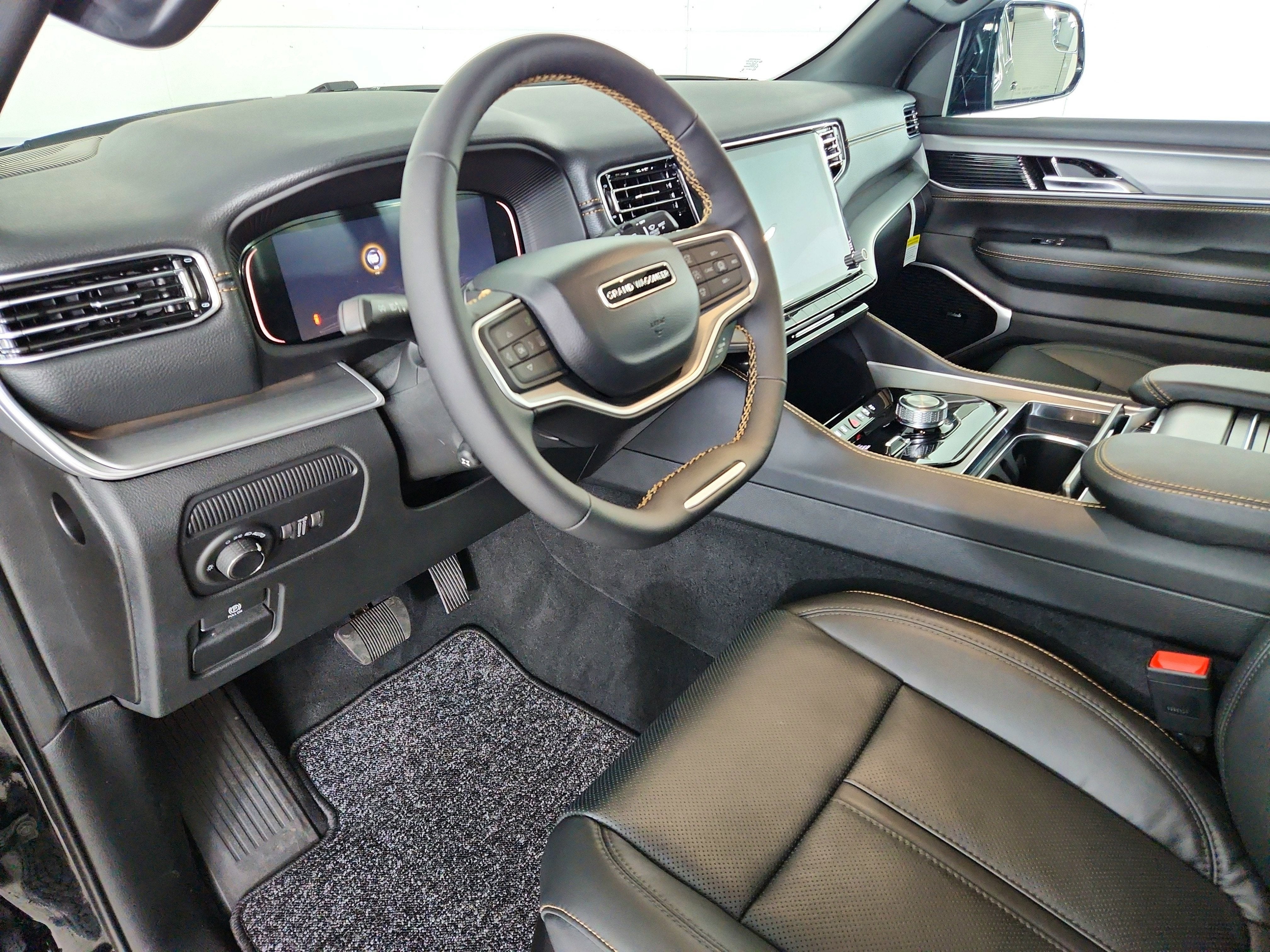 2026 Jeep Grand Wagoneer JEEP GRAND WAGONEER 4X4