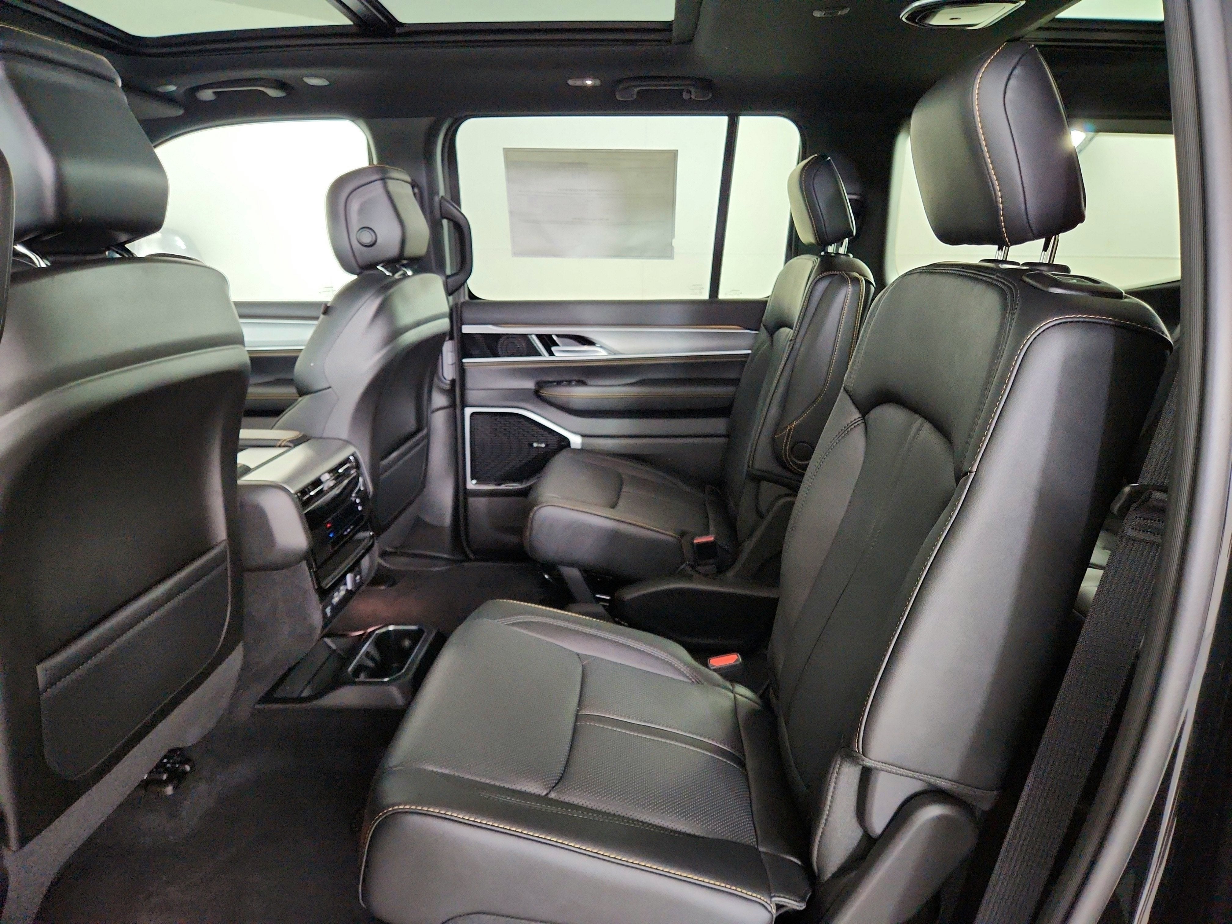 2026 Jeep Grand Wagoneer JEEP GRAND WAGONEER 4X4