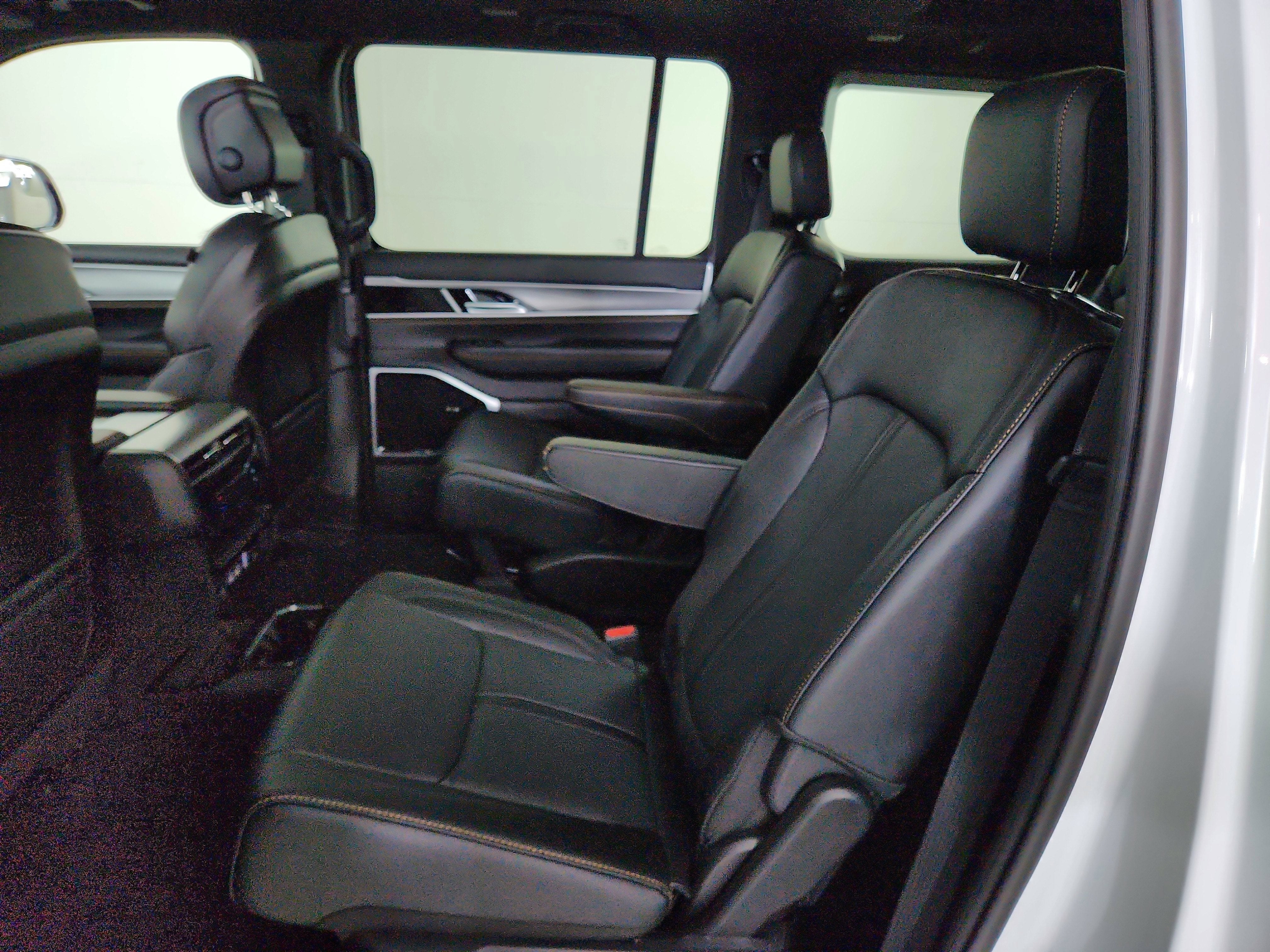 2026 Jeep Grand Wagoneer JEEP GRAND WAGONEER 4X4