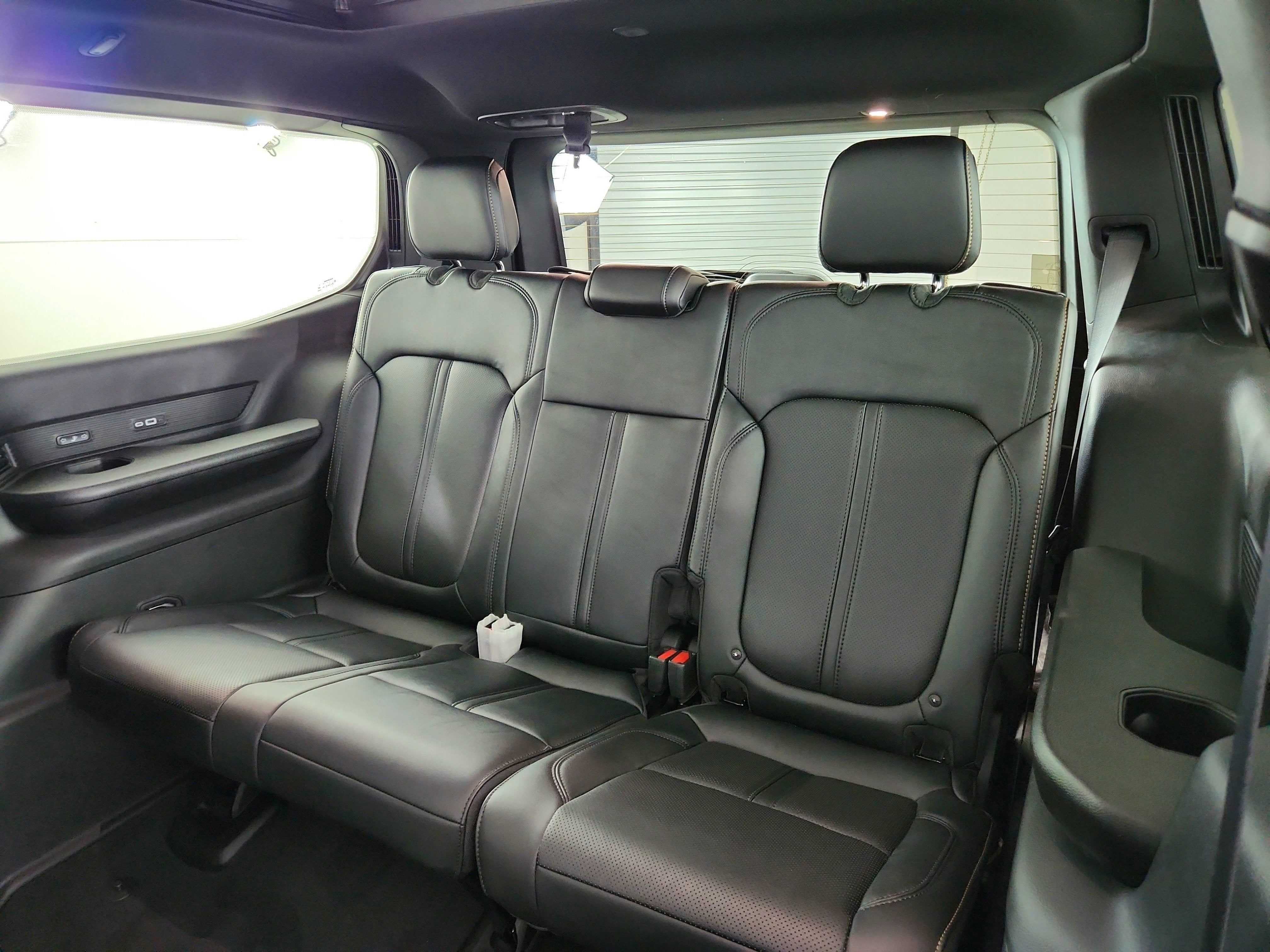 2026 Jeep Grand Wagoneer JEEP GRAND WAGONEER 4X4
