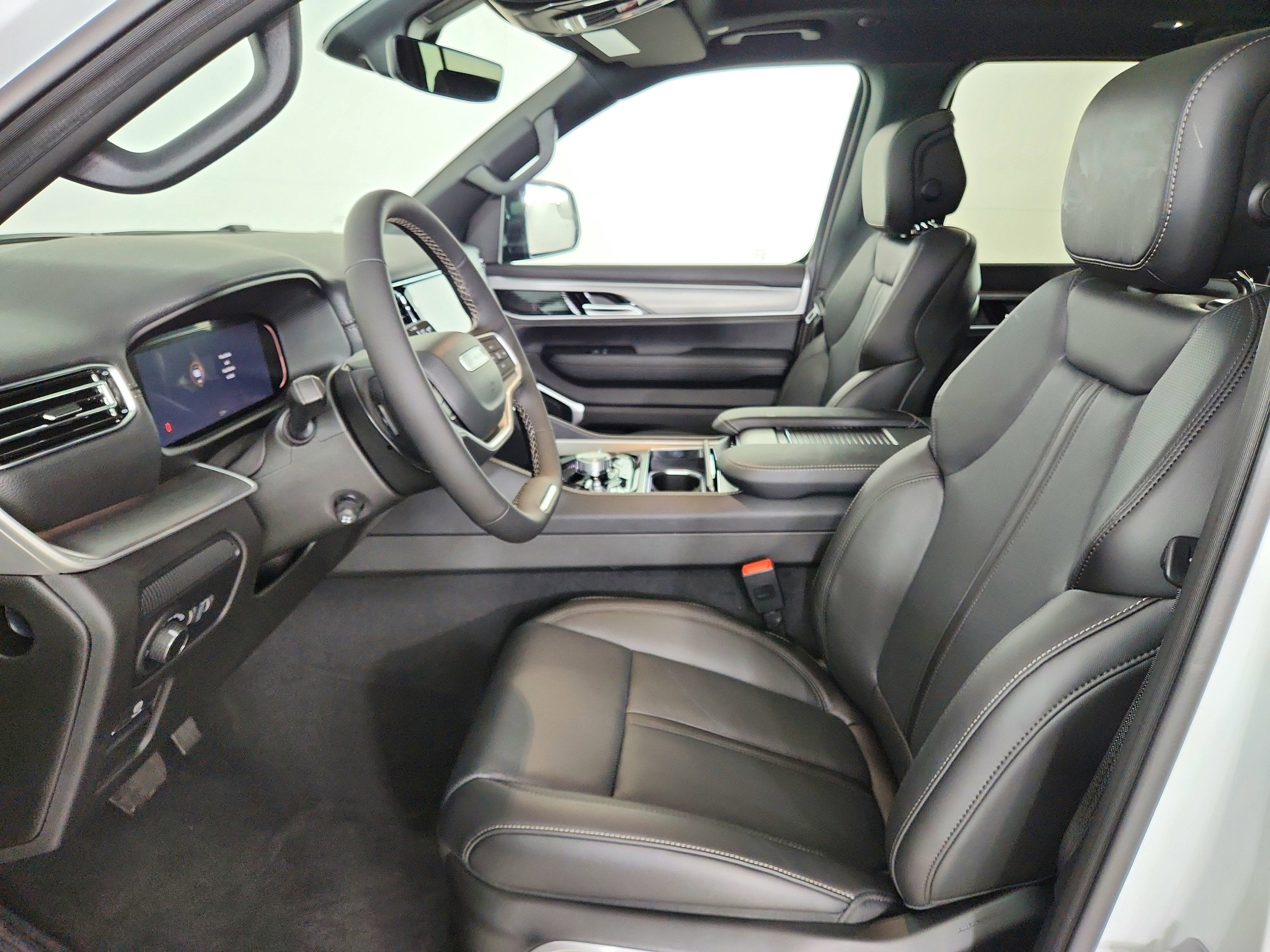 2026 Jeep Grand Wagoneer JEEP GRAND WAGONEER 4X4